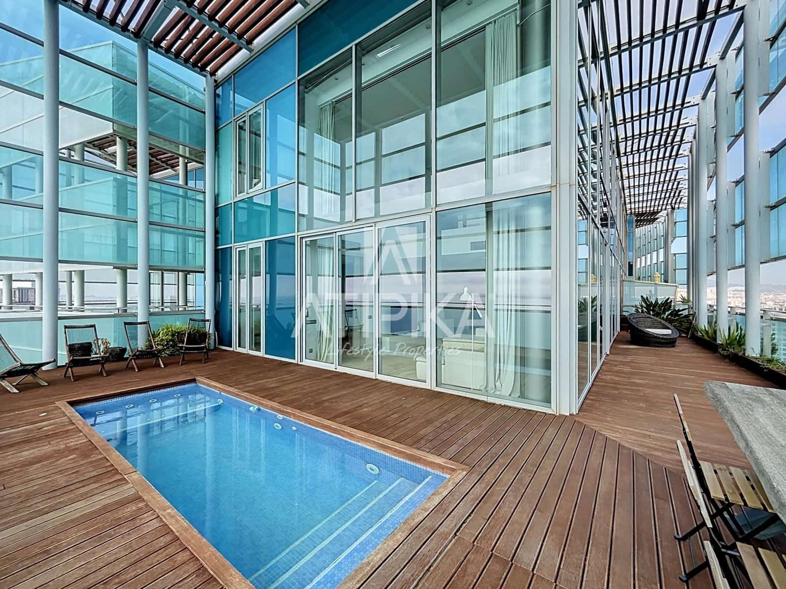 3 sypialnia Penthouse do wynajęcia w Miasto Barcelona z basenem garażem - 8 500 € (Ref: 10160861)