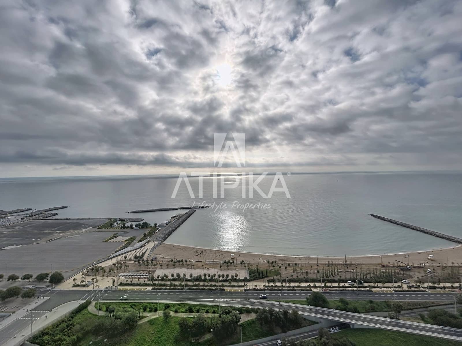 3 sypialnia Penthouse do wynajęcia w Miasto Barcelona z basenem garażem - 8 500 € (Ref: 10160861)