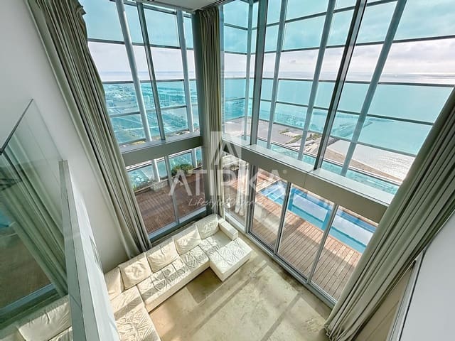 3 sovrum Takvåning att hyra i Barcelona stad med pool garage - 8 500 € (Ref: 10160861)