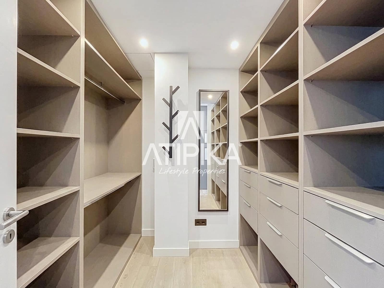 5 soveværelse Penthouse til salg i Barcelona by med swimmingpool - € 3.200.000 (Ref: 10166002)