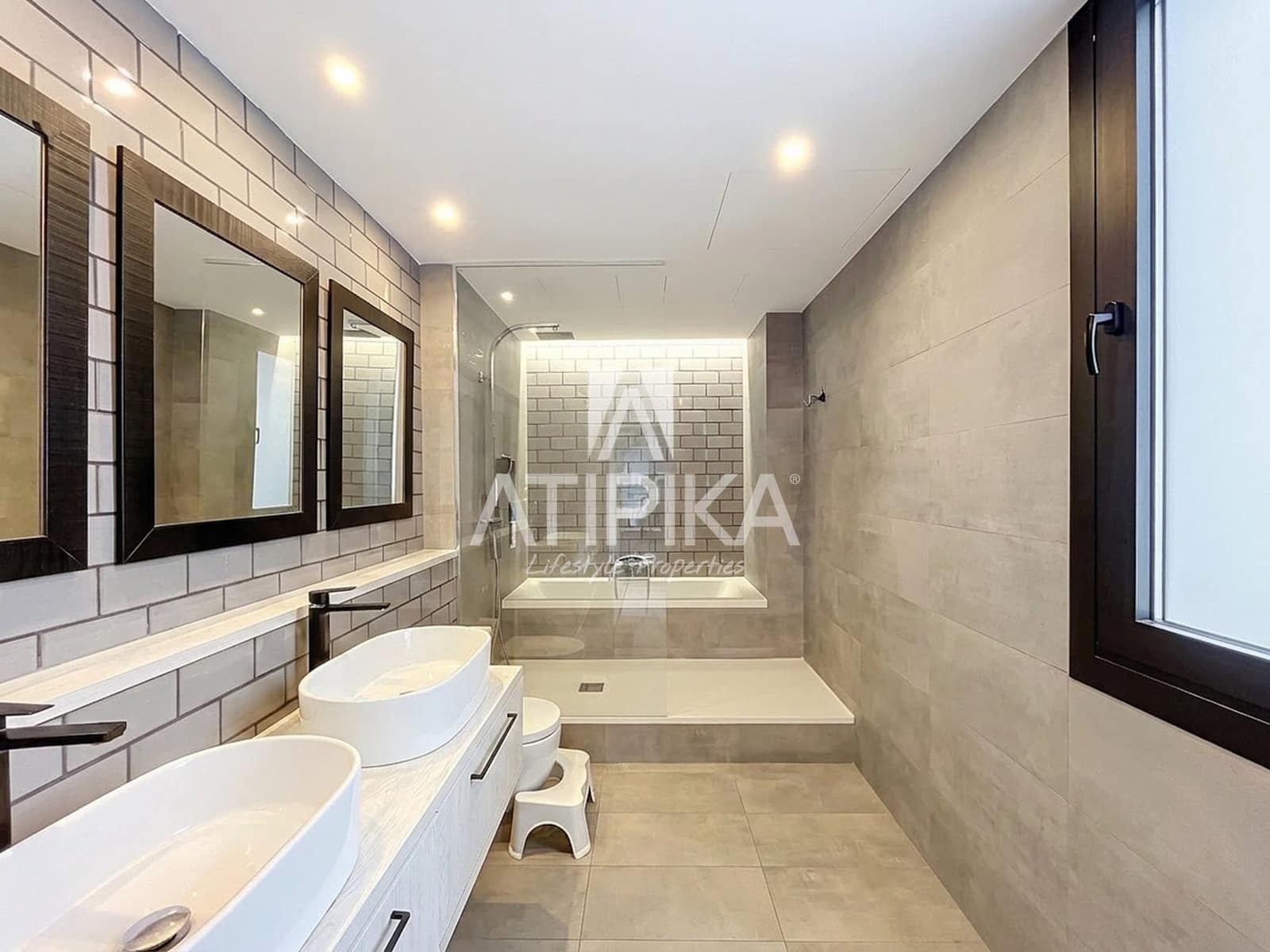 5 soveværelse Penthouse til salg i Barcelona by med swimmingpool - € 3.200.000 (Ref: 10166002)