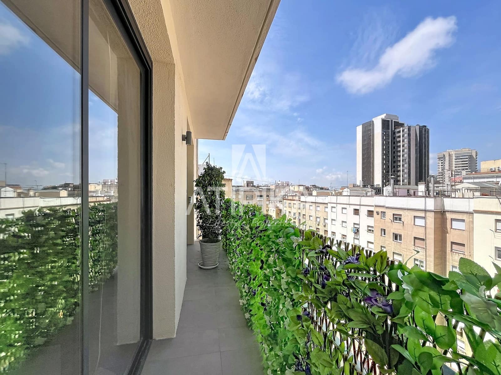 5 soveværelse Penthouse til salg i Barcelona by med swimmingpool - € 3.200.000 (Ref: 10166002)