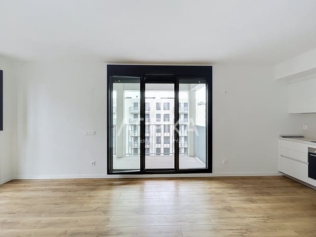 2 slaapkamer Appartement te huur in Barcelona stad met zwembad garage - € 1.900 (Ref: 10168075)