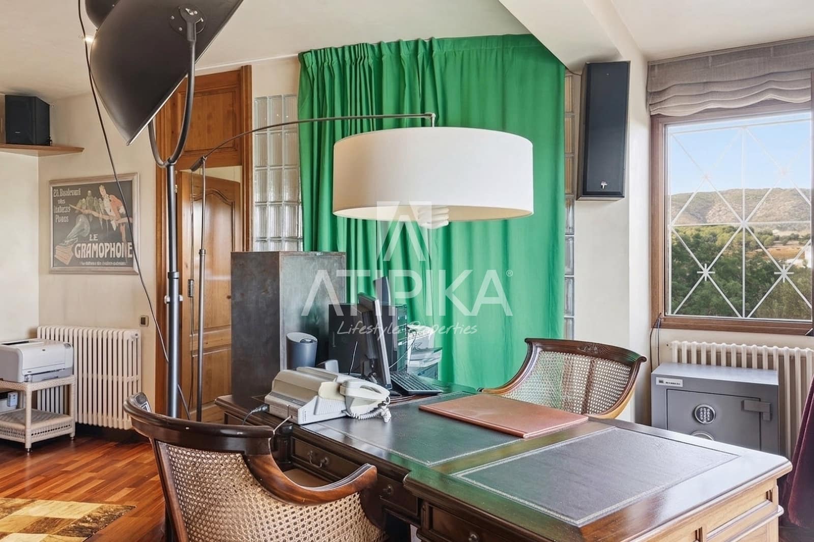 7 soveværelse Villa til salg i Sant Pere de Ribes med swimmingpool - € 4.350.000 (Ref: 10168076)