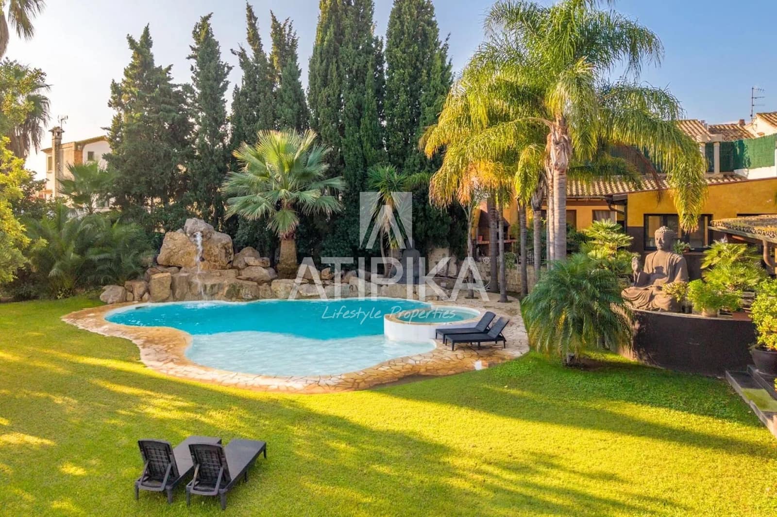 7 soveværelse Villa til salg i Sant Pere de Ribes med swimmingpool - € 4.350.000 (Ref: 10168076)
