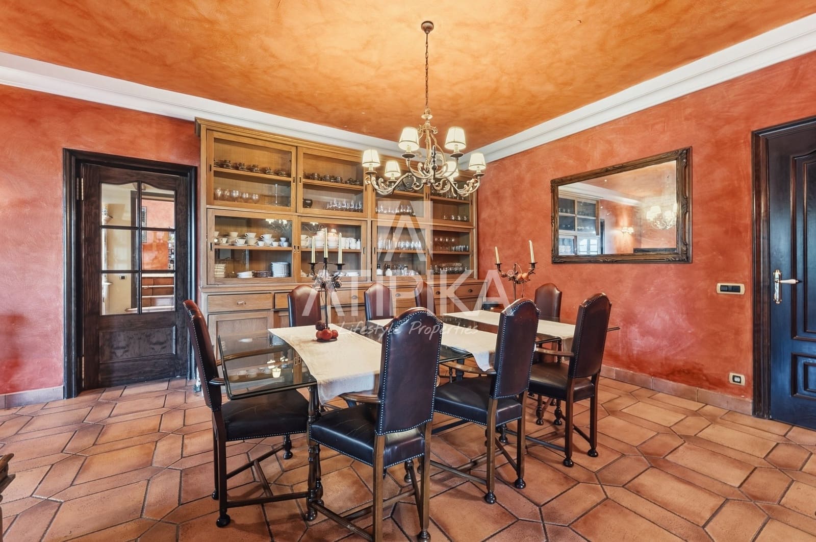 7 soveværelse Villa til salg i Sant Pere de Ribes med swimmingpool - € 4.350.000 (Ref: 10168076)