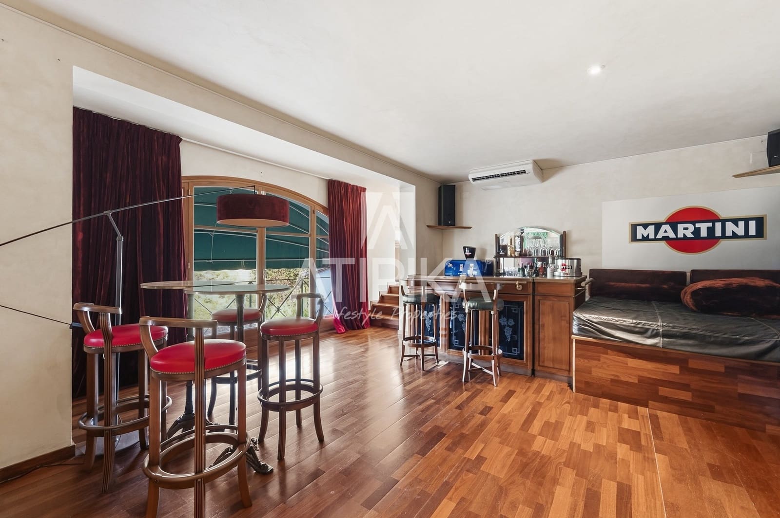 7 soveværelse Villa til salg i Sant Pere de Ribes med swimmingpool - € 4.350.000 (Ref: 10168076)