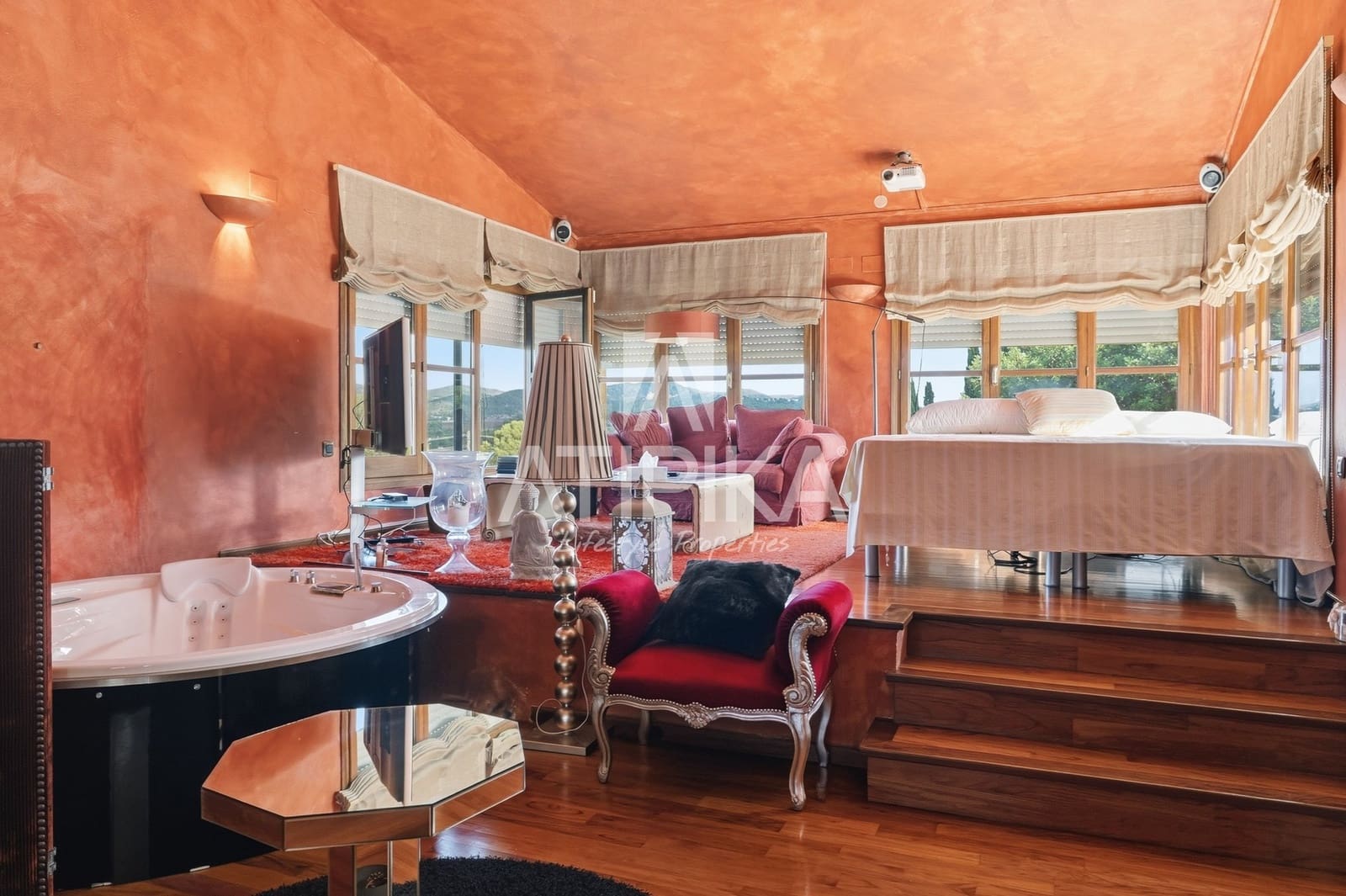 7 soveværelse Villa til salg i Sant Pere de Ribes med swimmingpool - € 4.350.000 (Ref: 10168076)