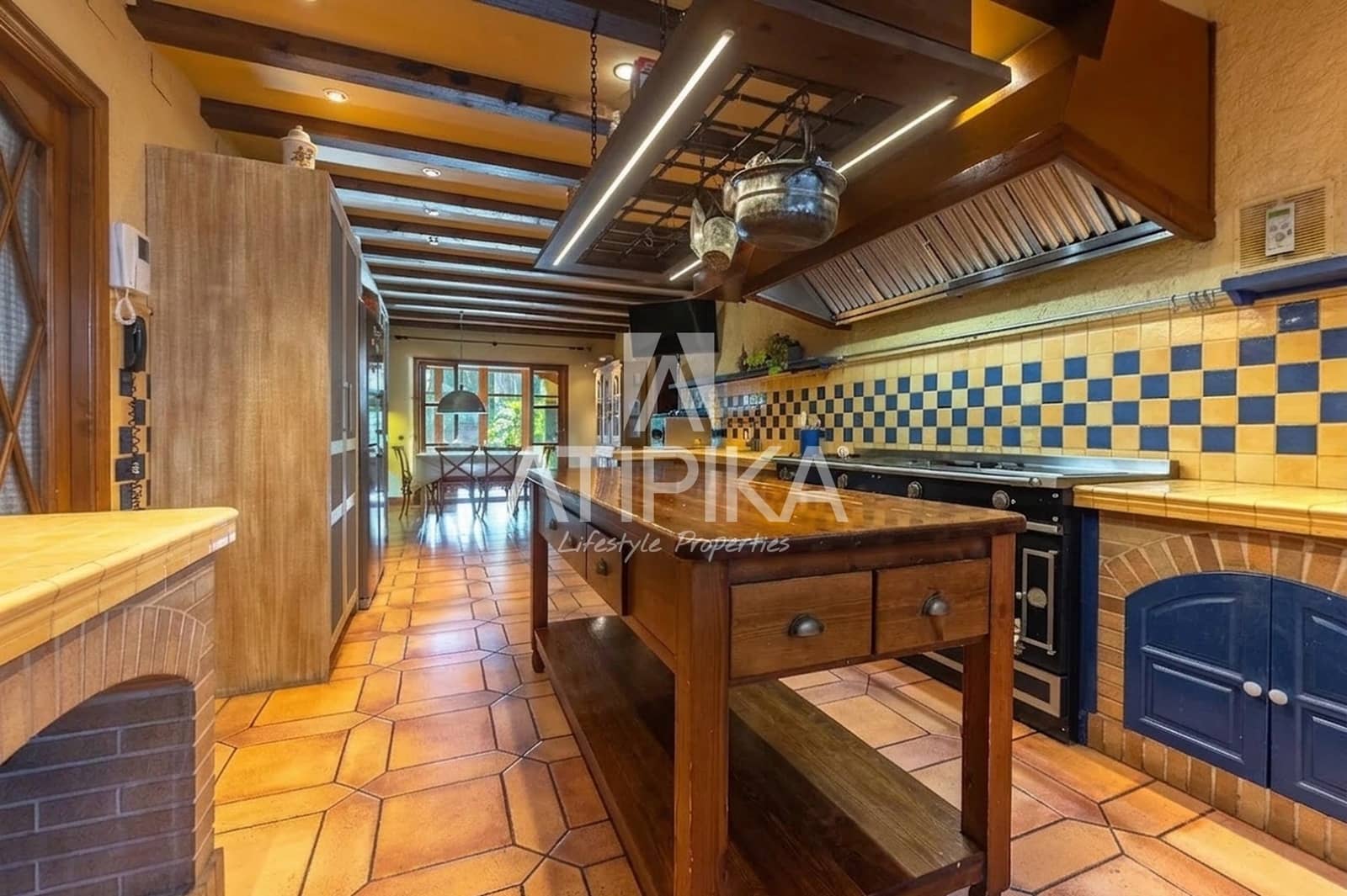7 soveværelse Villa til salg i Sant Pere de Ribes med swimmingpool - € 4.350.000 (Ref: 10168076)