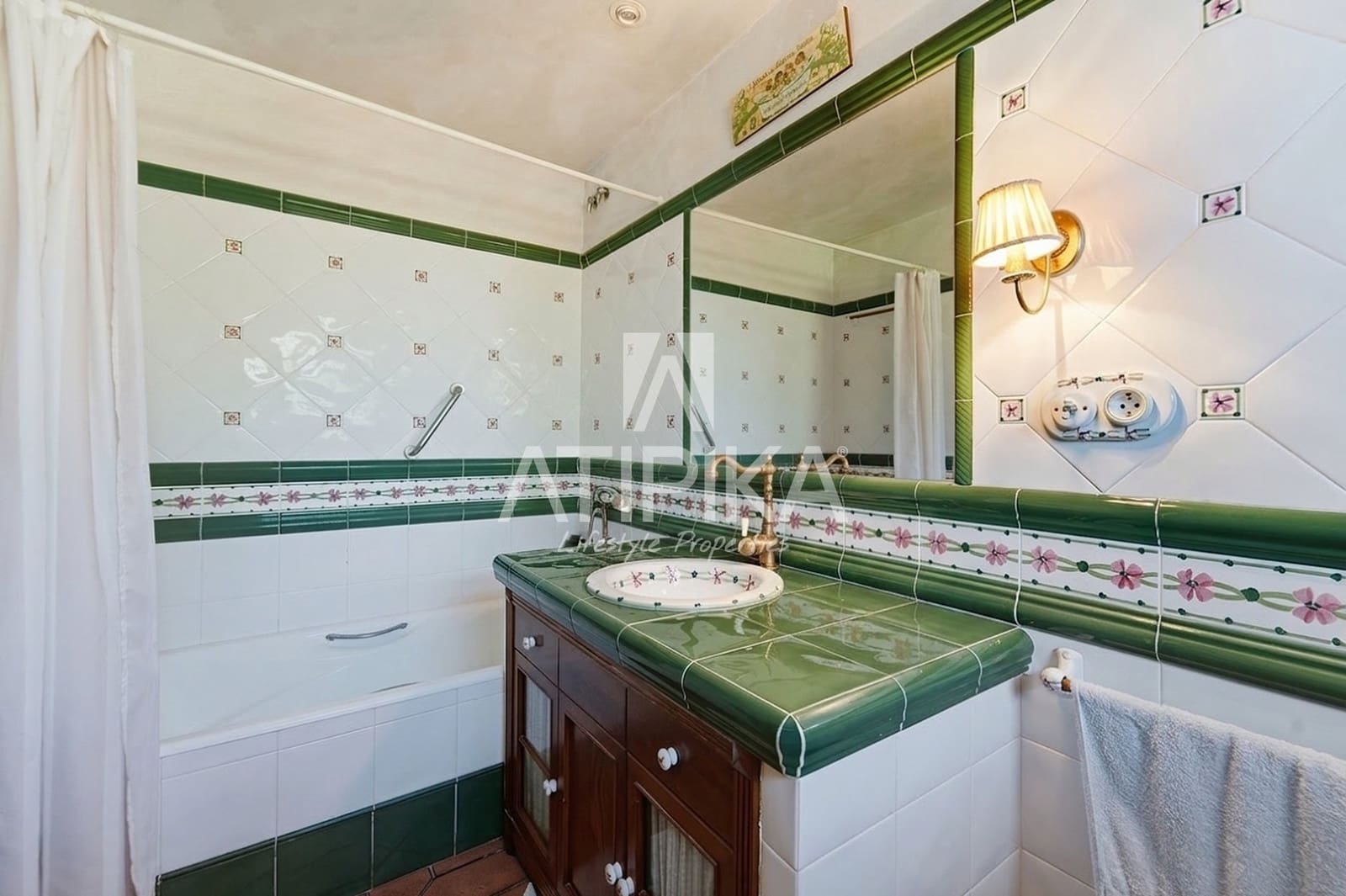 7 soveværelse Villa til salg i Sant Pere de Ribes med swimmingpool - € 4.350.000 (Ref: 10168076)