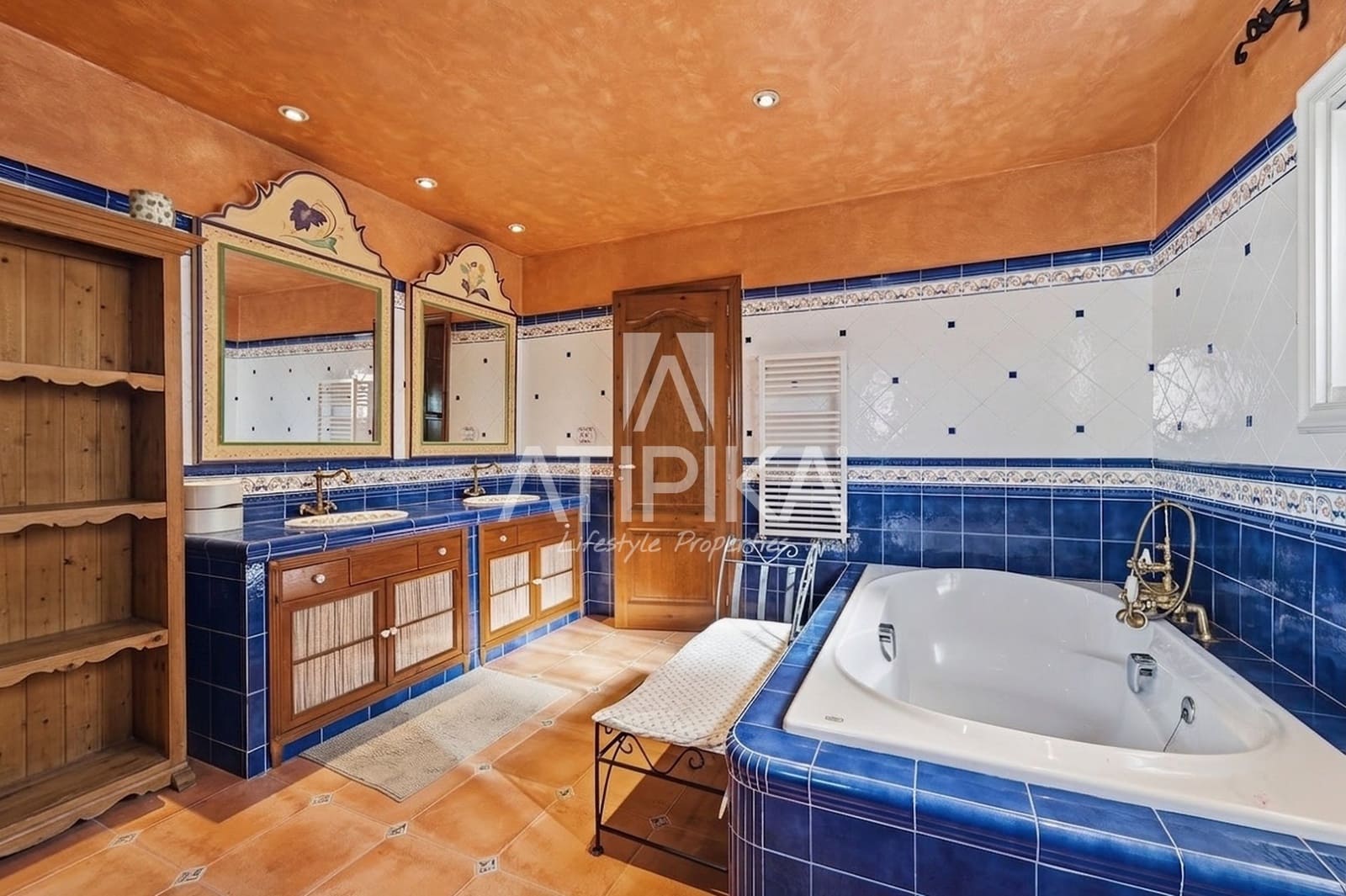 7 soveværelse Villa til salg i Sant Pere de Ribes med swimmingpool - € 4.350.000 (Ref: 10168076)