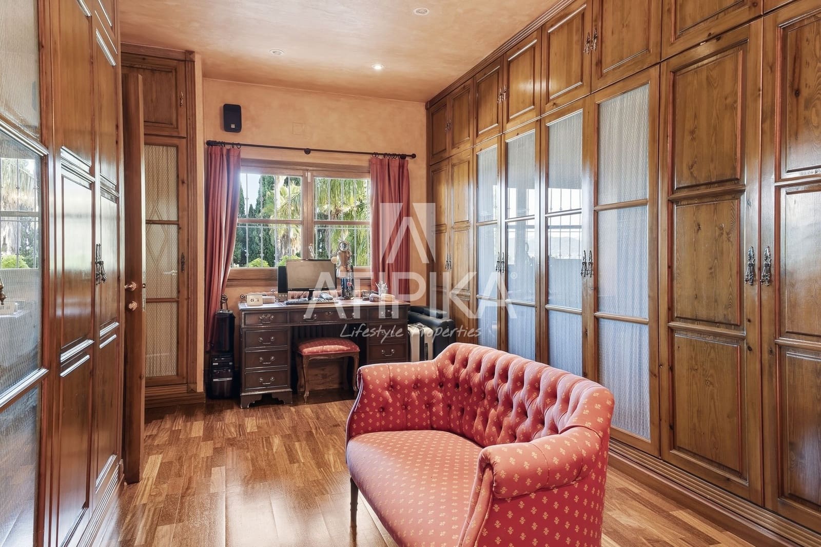 7 soveværelse Villa til salg i Sant Pere de Ribes med swimmingpool - € 4.350.000 (Ref: 10168076)