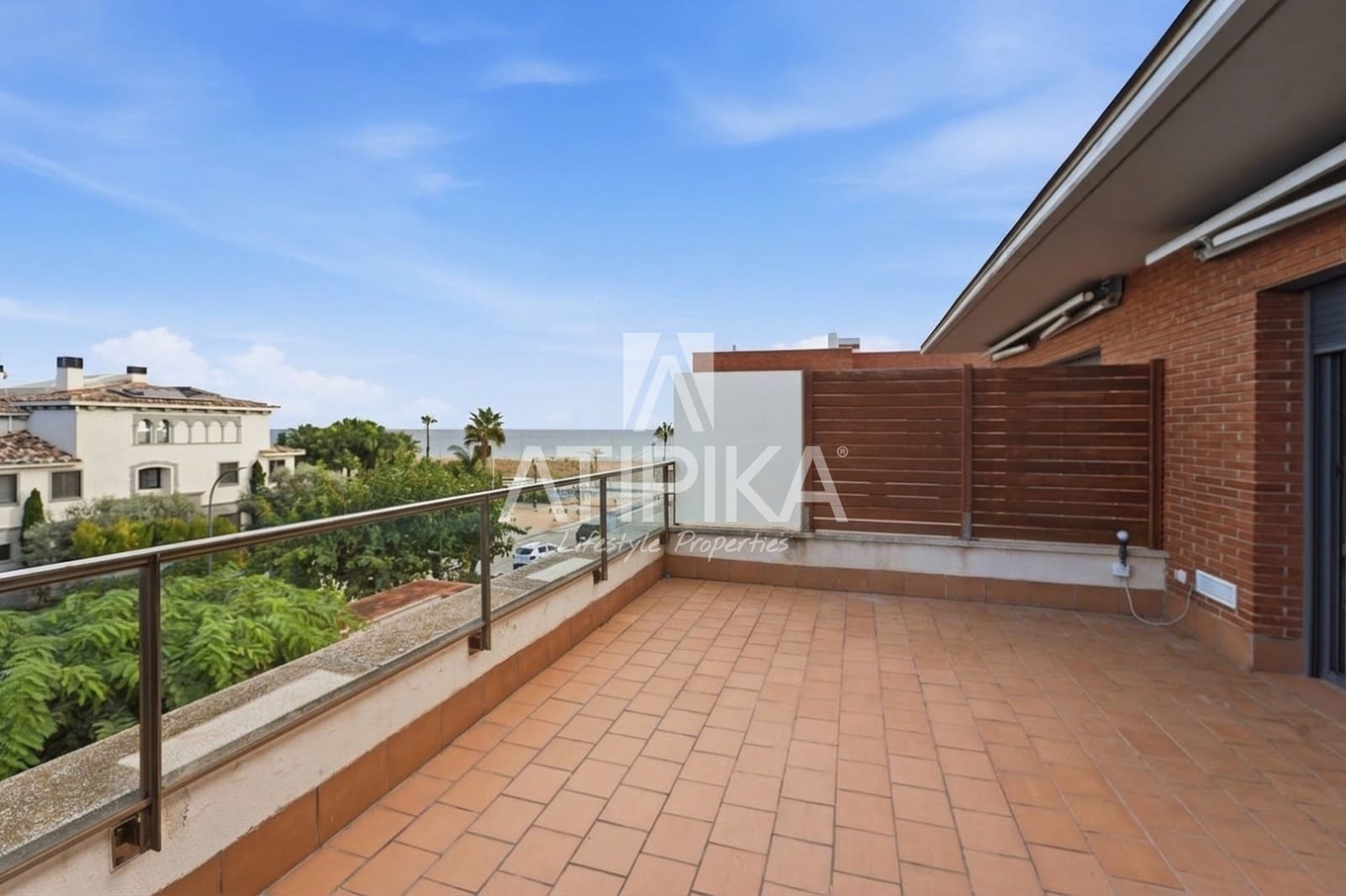 4 chambre Villa/Maison à vendre à Castelldefels avec piscine garage - 1 690 000 € (Ref: 10173117)