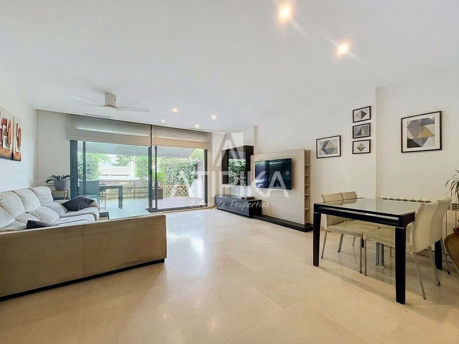 4 chambre Villa/Maison à vendre à Castelldefels avec piscine garage - 1 690 000 € (Ref: 10173117)