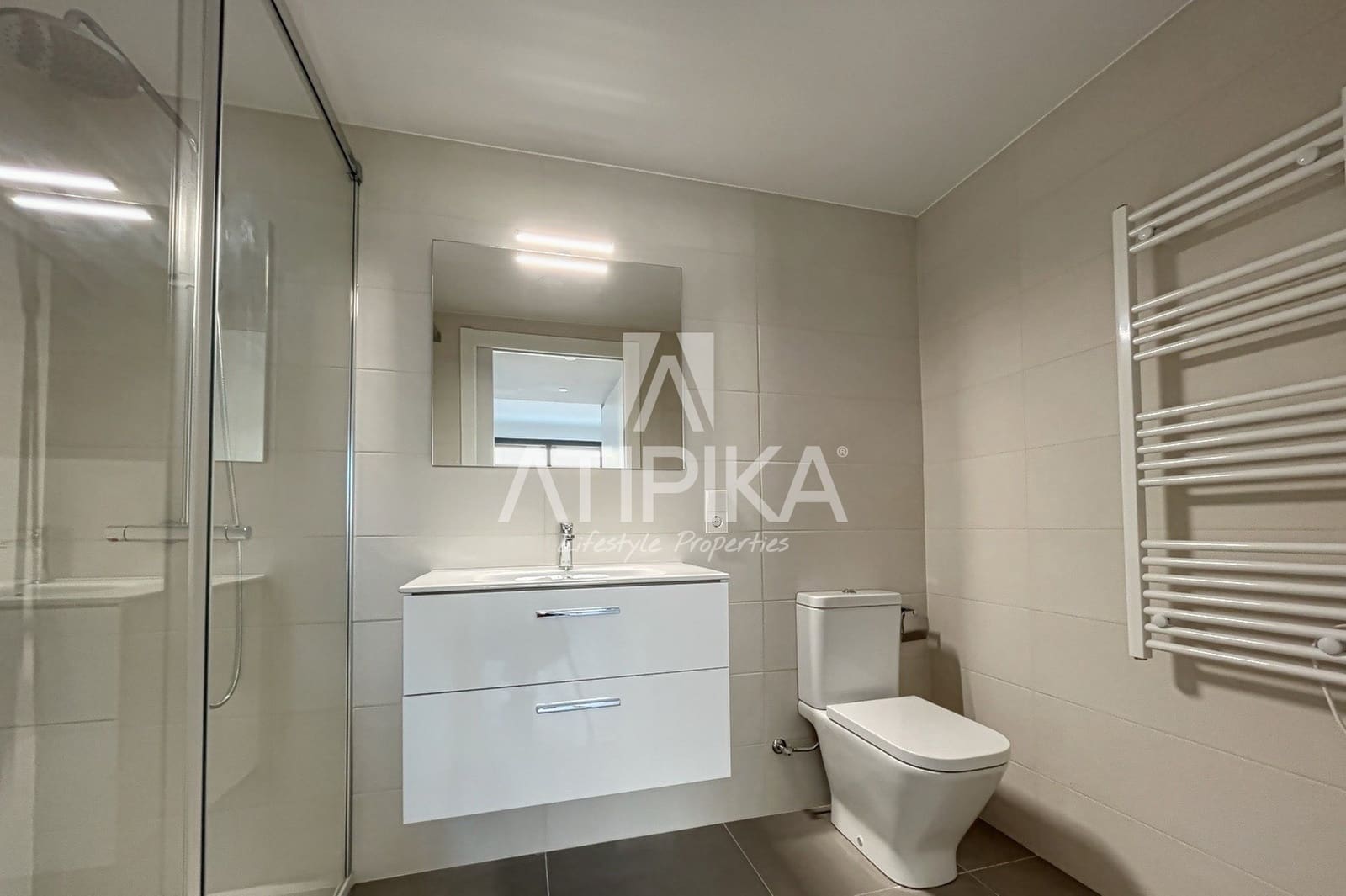 3 bedroom Apartment for rent in Sitges with pool garage - € 2,886 (Ref: 10182417)