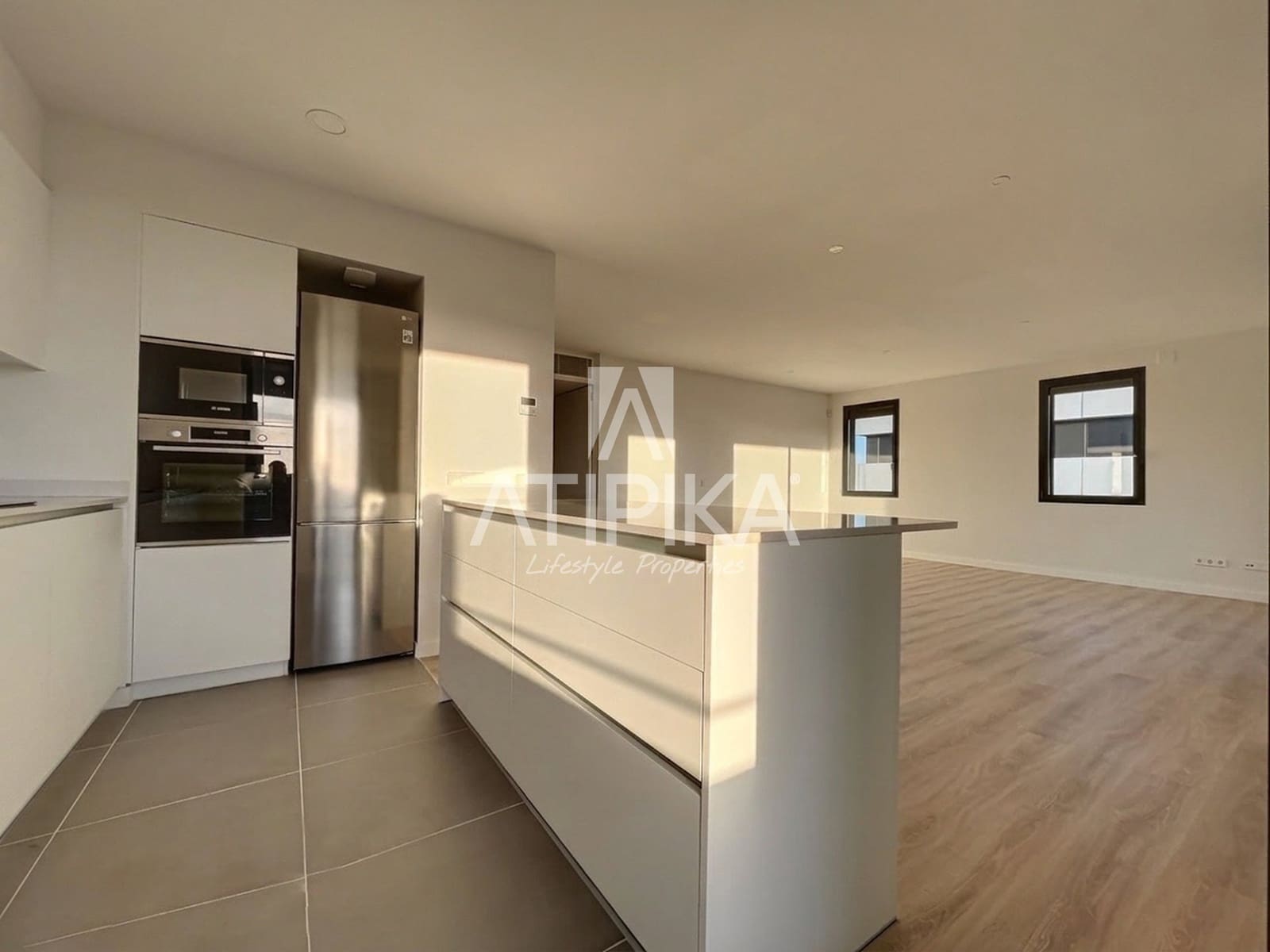 3 bedroom Apartment for rent in Sitges with pool garage - € 2,886 (Ref: 10182417)