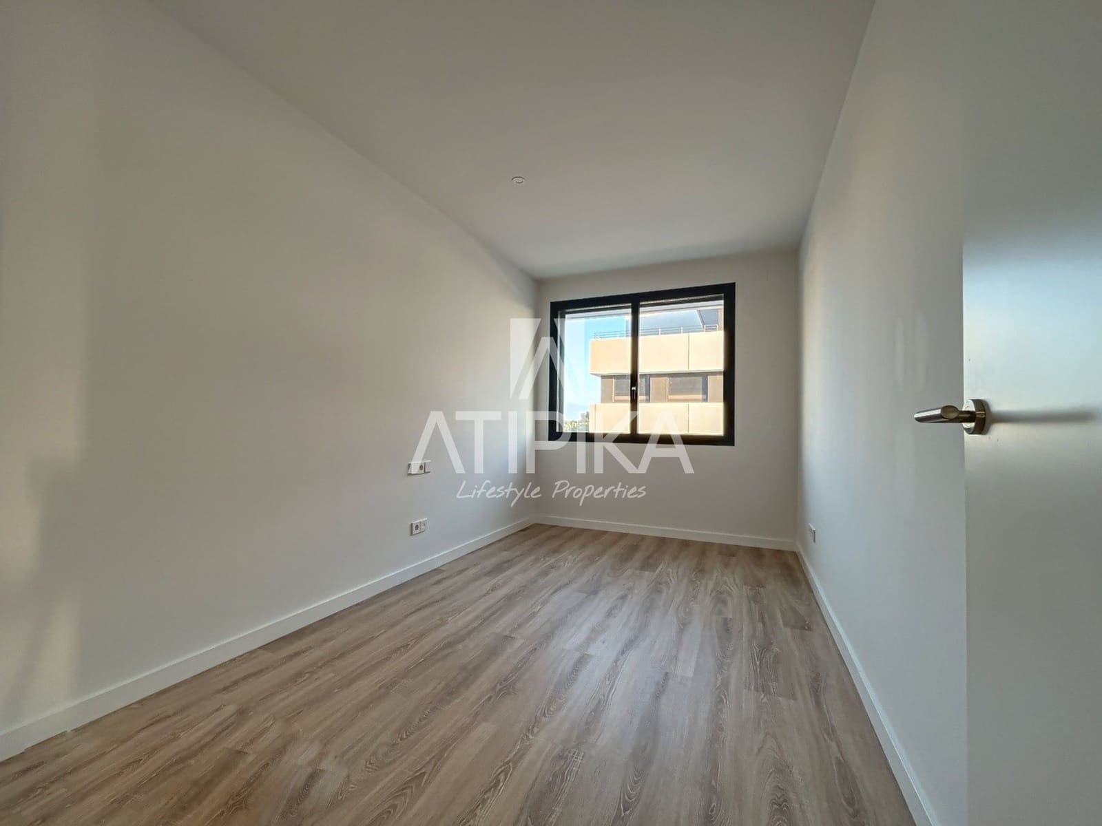3 bedroom Apartment for rent in Sitges with pool garage - € 2,886 (Ref: 10182417)