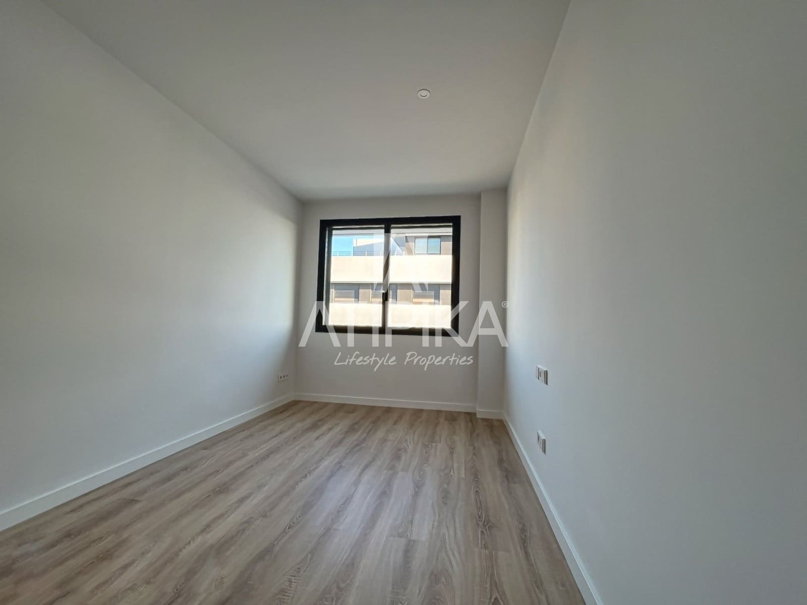 3 bedroom Apartment for rent in Sitges with pool garage - € 2,886 (Ref: 10182417)