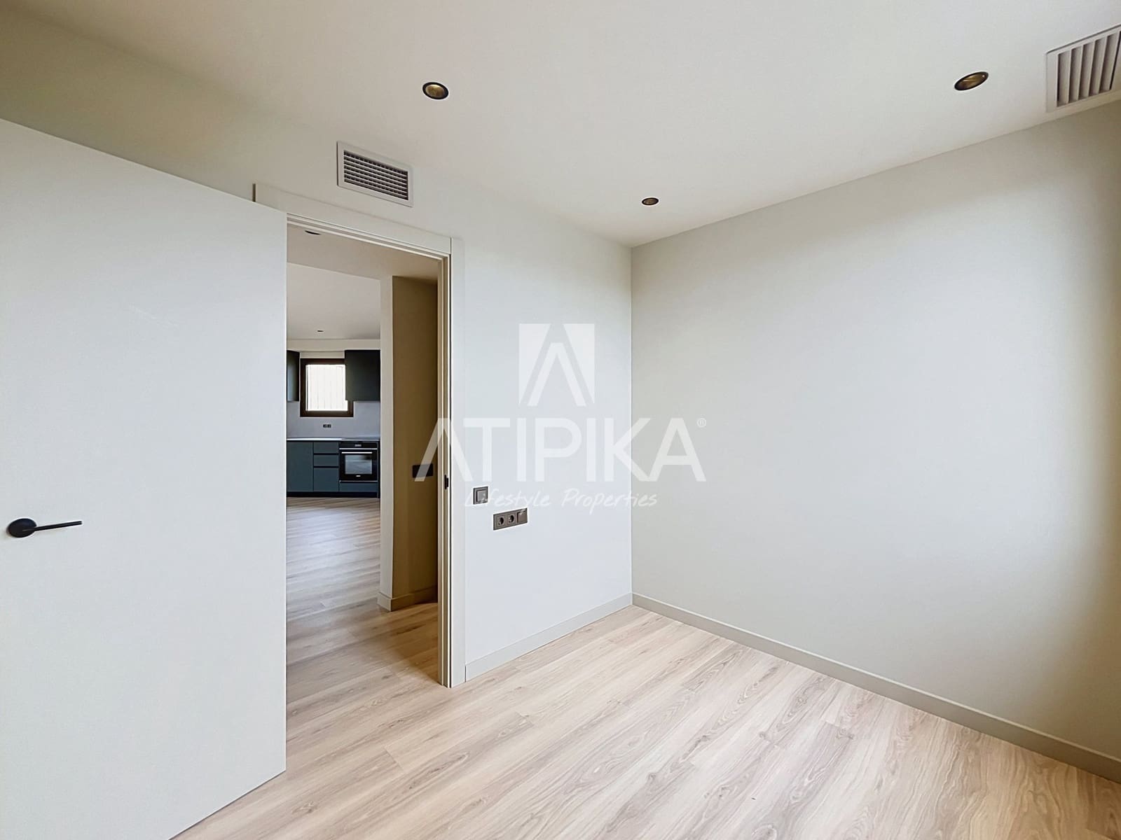 Ático de 2 habitaciones en Barcelona ciudad en venta - 790.000 € (Ref: 10182418)