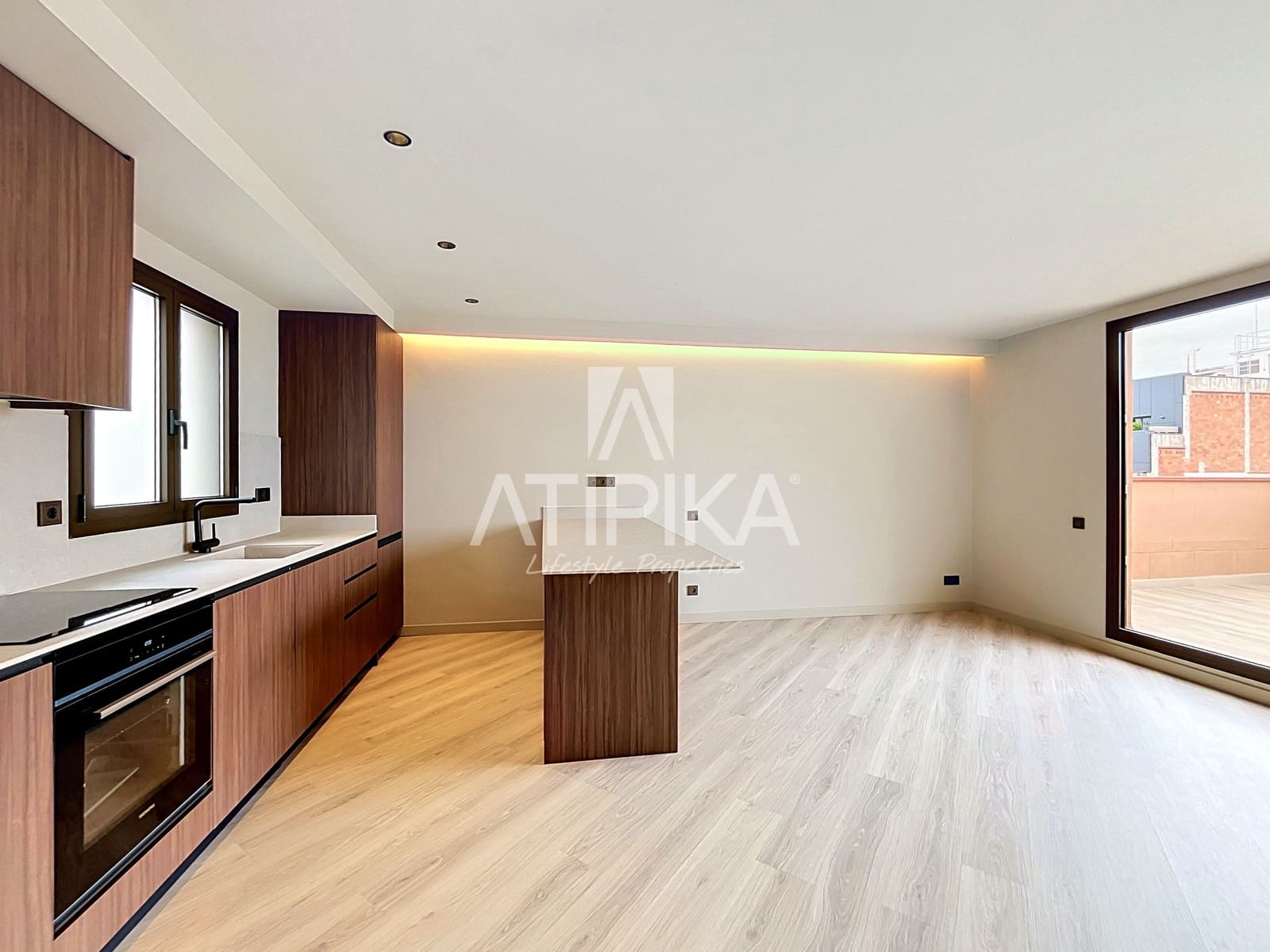 Ático de 2 habitaciones en Barcelona ciudad en venta - 840.000 € (Ref: 10182419)