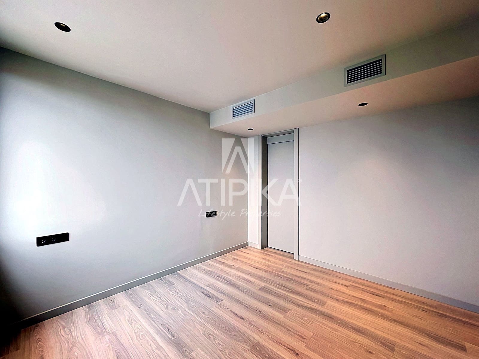 Ático de 2 habitaciones en Barcelona ciudad en venta - 840.000 € (Ref: 10182419)