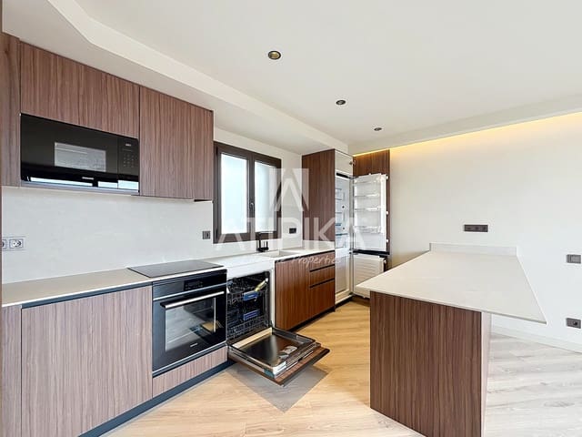 Ático de 2 habitaciones en Barcelona ciudad en venta - 840.000 € (Ref: 10182419)