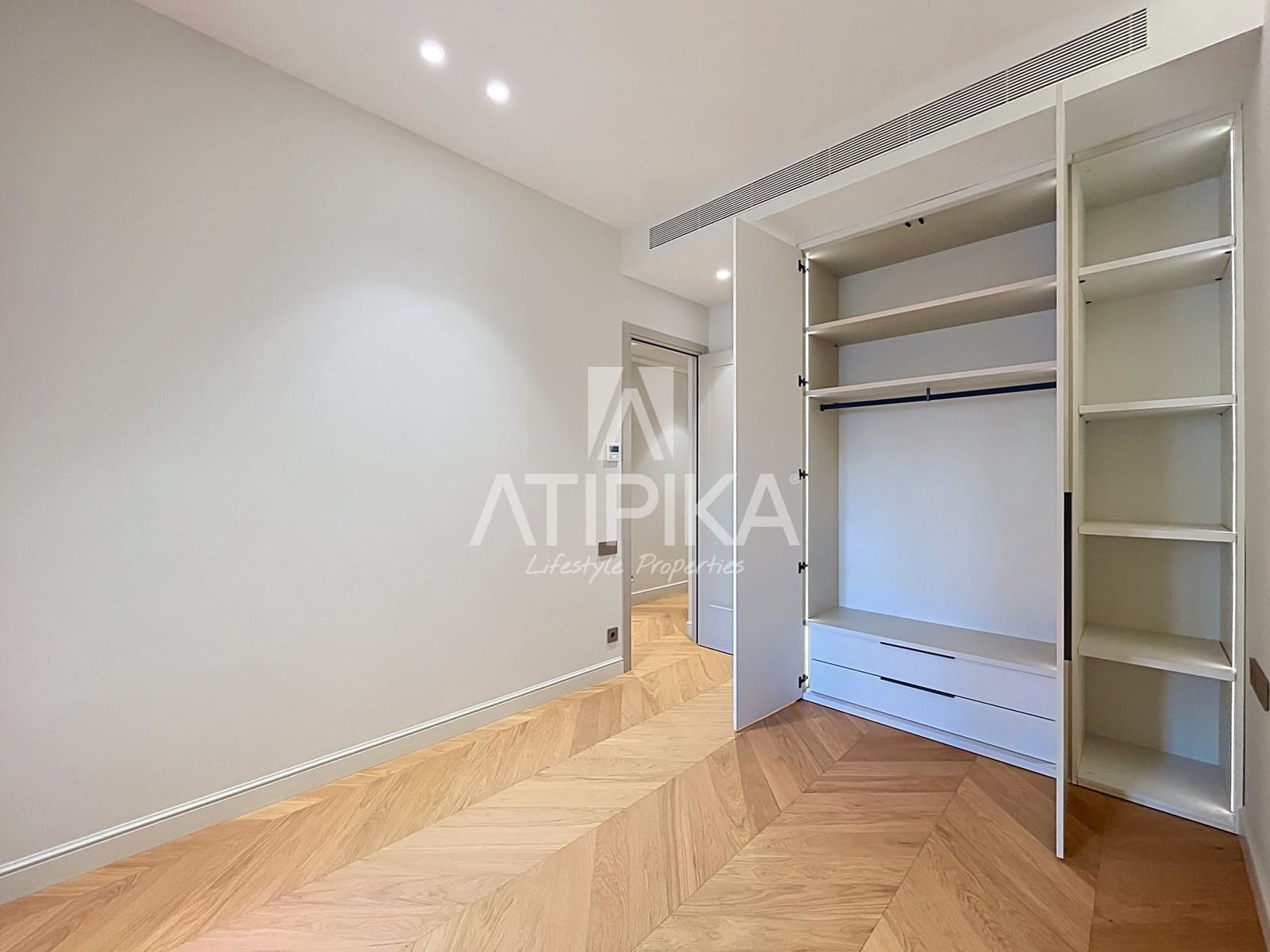 5 soveværelse Lejlighed til salg i Barcelona by - € 1.495.000 (Ref: 10184127)