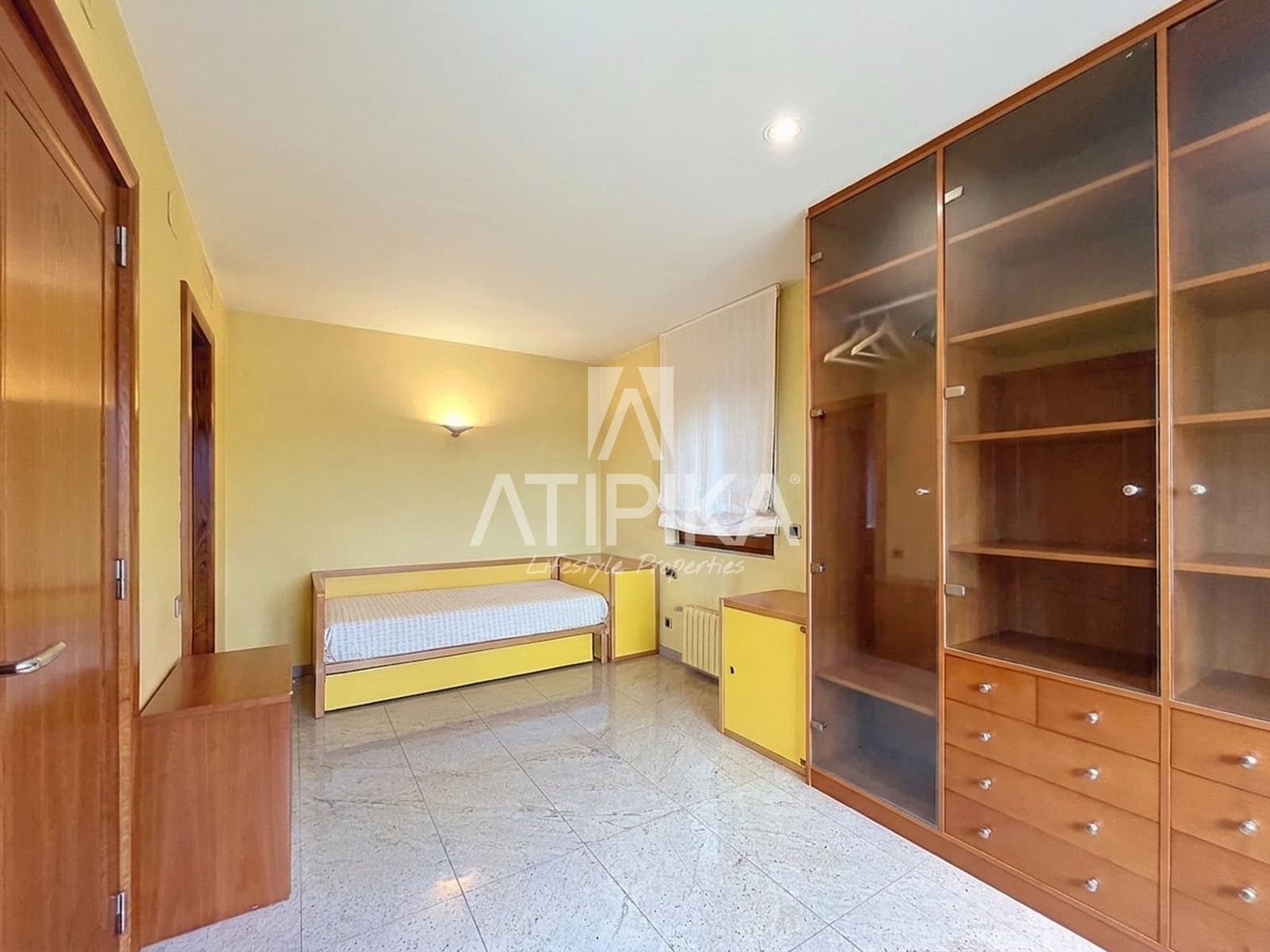 4 soveværelse Villa til salg i Esplugues de Llobregat med swimmingpool garage - € 2.150.000 (Ref: 10186321)
