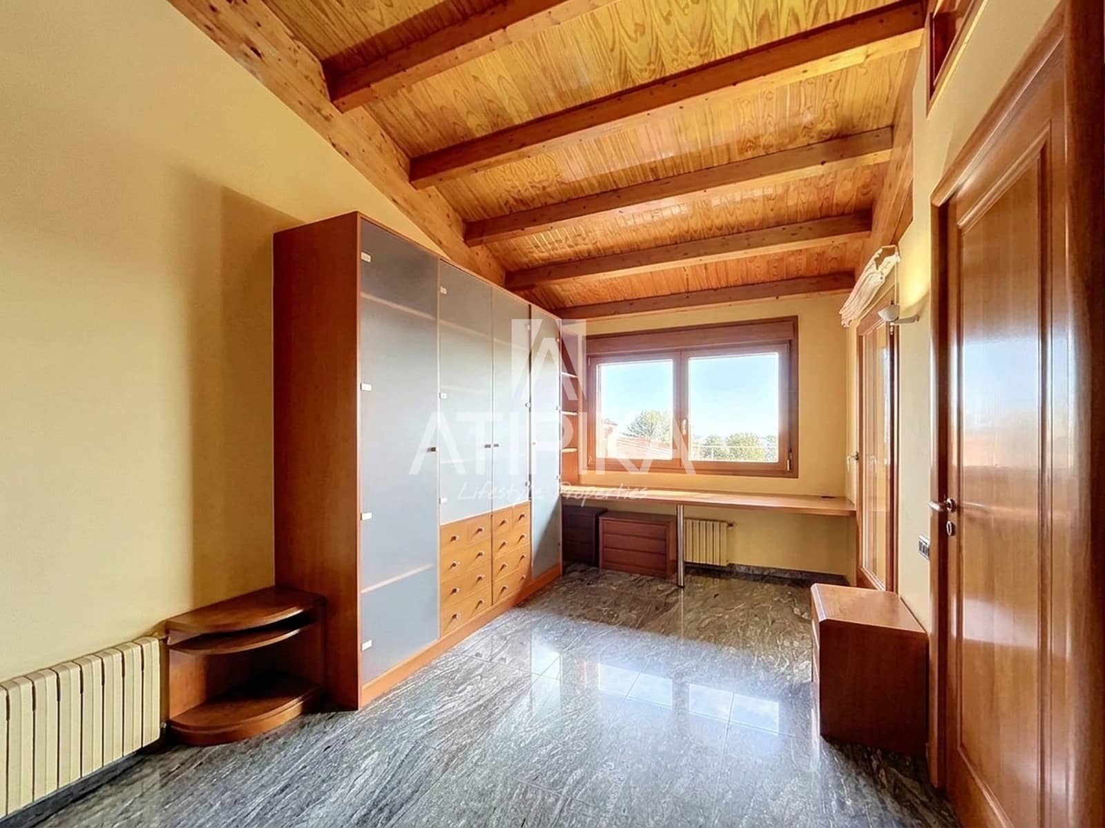 4 soveværelse Villa til salg i Esplugues de Llobregat med swimmingpool garage - € 2.150.000 (Ref: 10186321)
