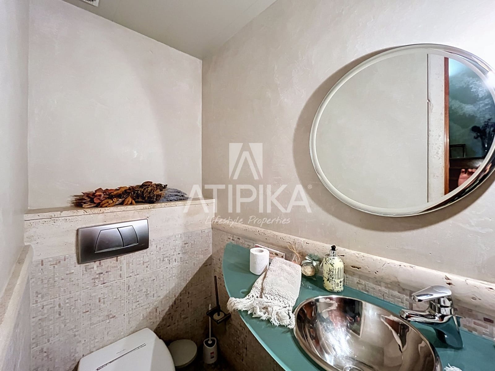 4 soveværelse Villa til salg i Esplugues de Llobregat med swimmingpool garage - € 2.150.000 (Ref: 10186321)
