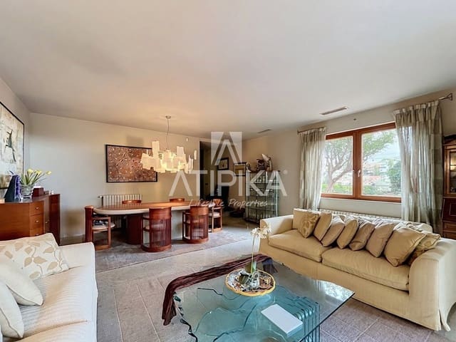 4 soveværelse Villa til salg i Esplugues de Llobregat med swimmingpool garage - € 2.150.000 (Ref: 10186321)