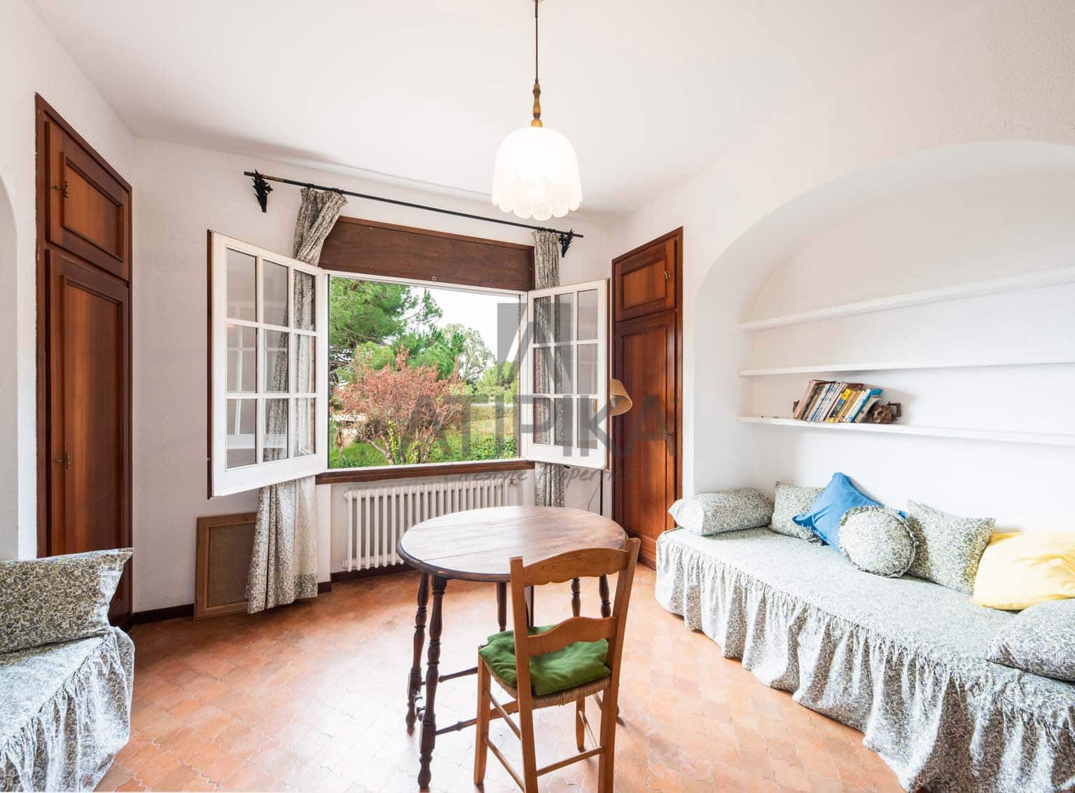 5 bedroom Villa for sale in Sant Vicenc de Montalt with pool - € 1,575,000 (Ref: 5097743)