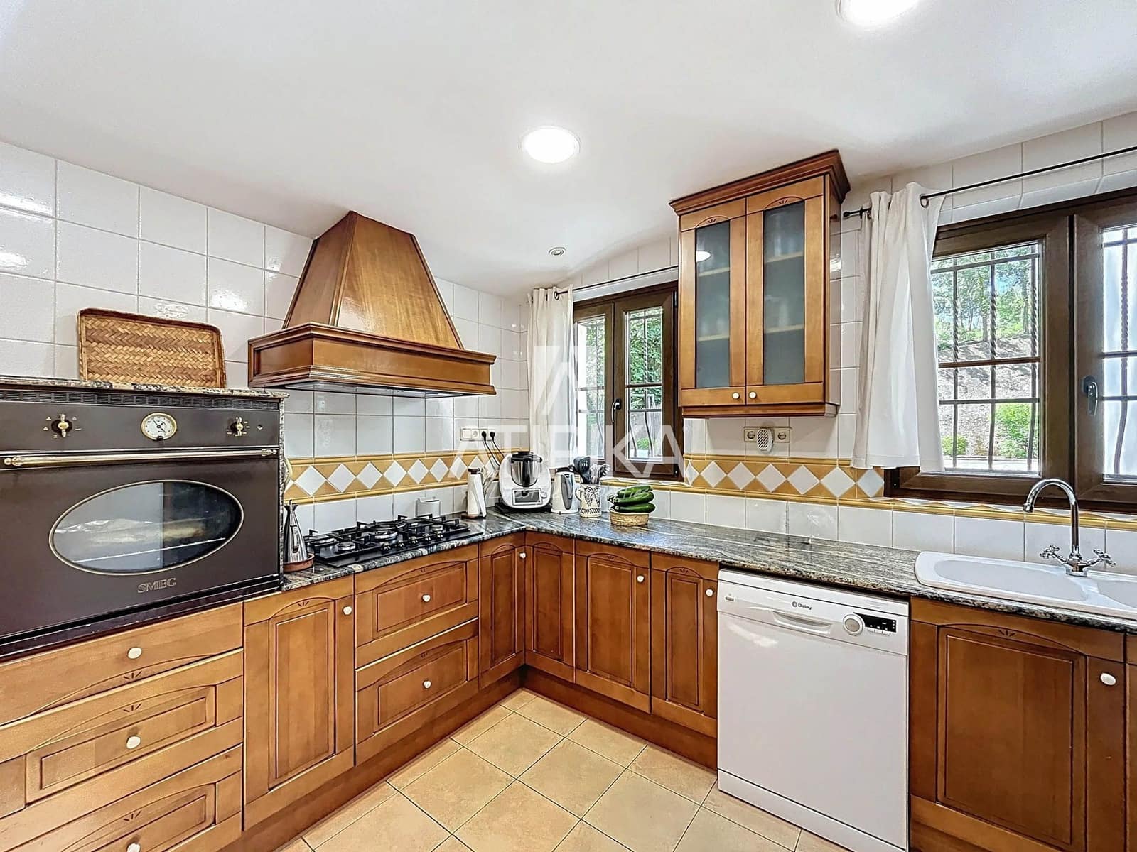 5 soveværelse Finca/Landehus til salg i Vallgorguina med swimmingpool - € 1.200.000 (Ref: 5097817)