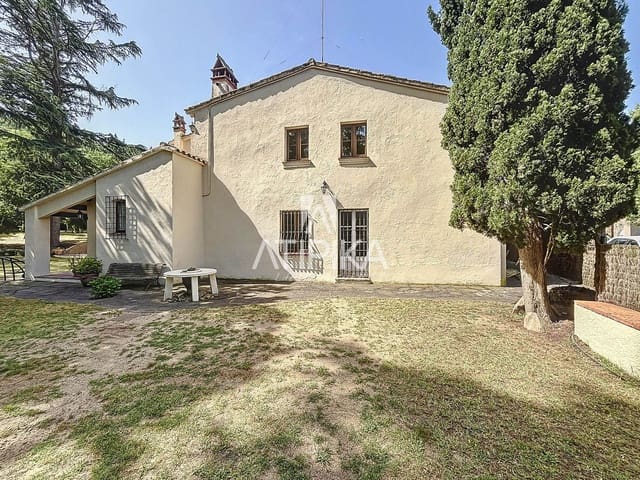 5 quarto Quinta/Casa Rural para venda em Vallgorguina com piscina - 1 200 000 € (Ref: 5097817)