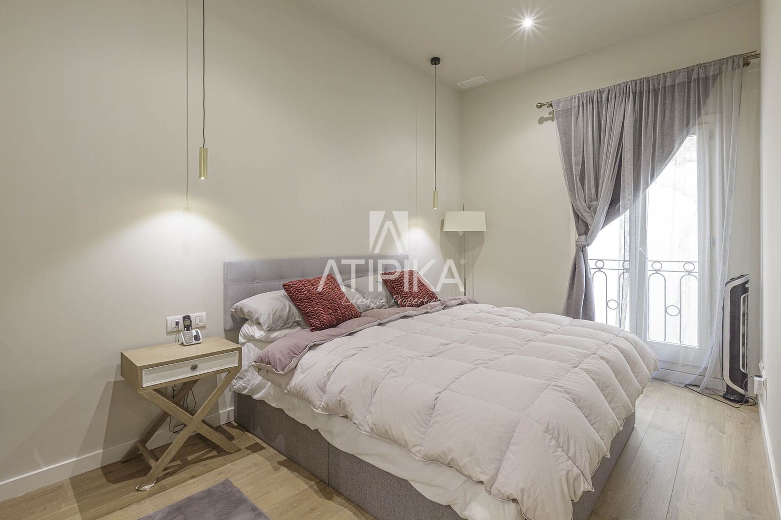 Apartamento de 4 habitaciones en Barcelona ciudad en venta - 950.000 € (Ref: 5097883)