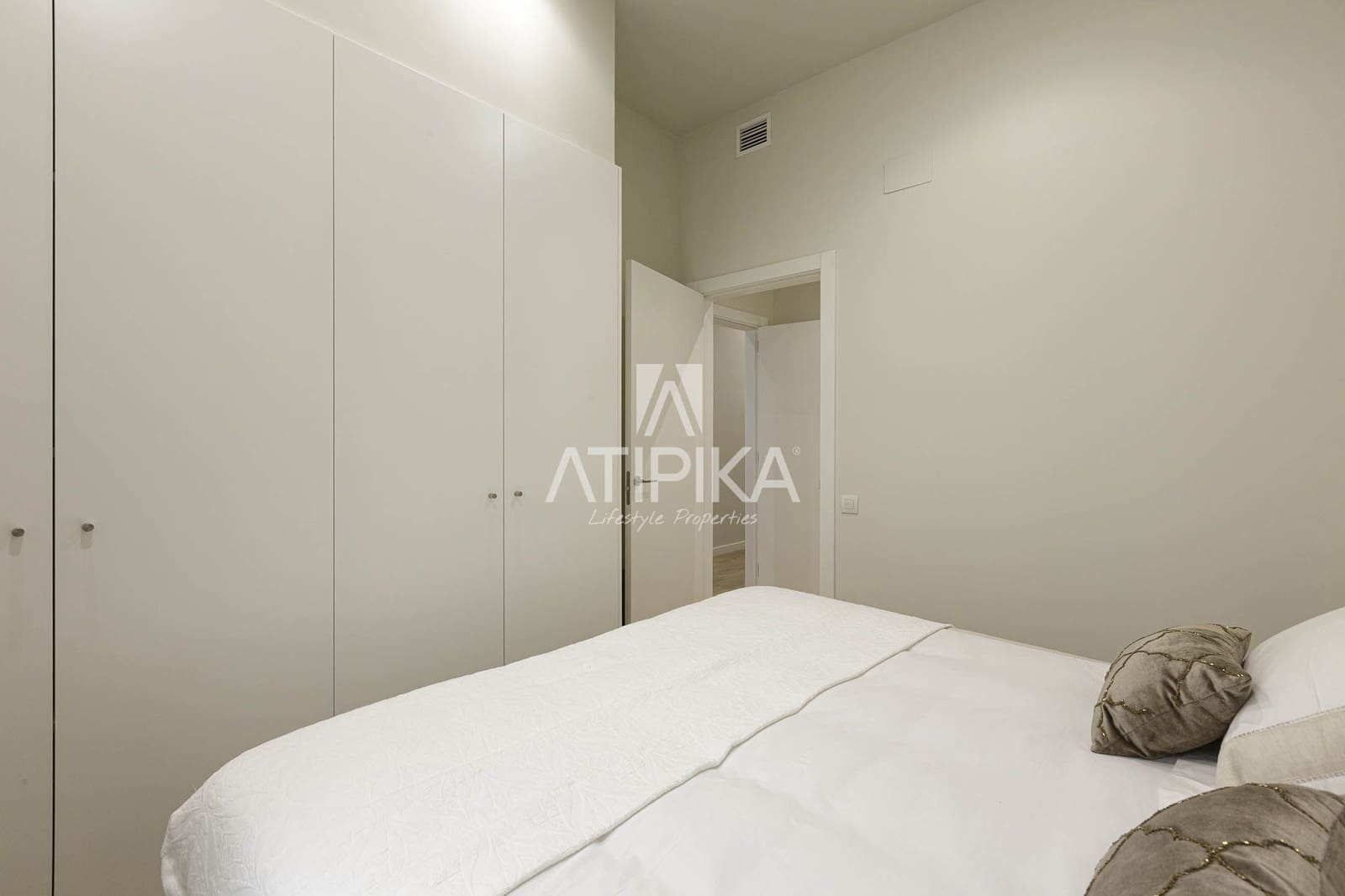 Apartamento de 4 habitaciones en Barcelona ciudad en venta - 950.000 € (Ref: 5097883)