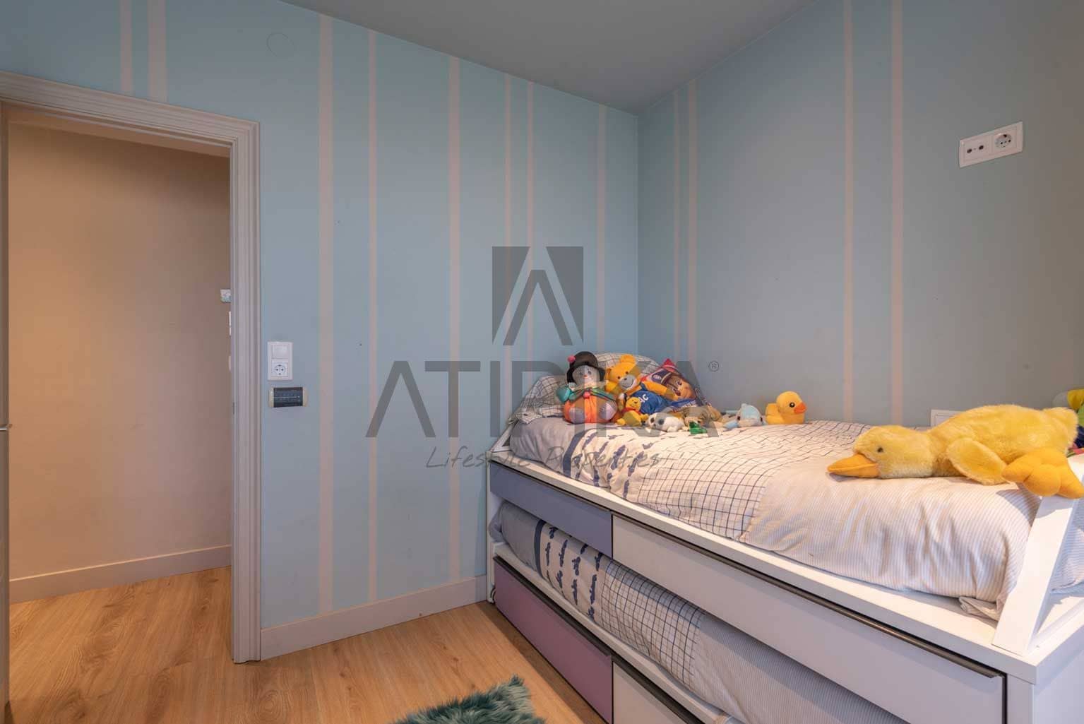 6 soveværelse Villa til salg i Cabrils med swimmingpool - € 695.000 (Ref: 5097949)