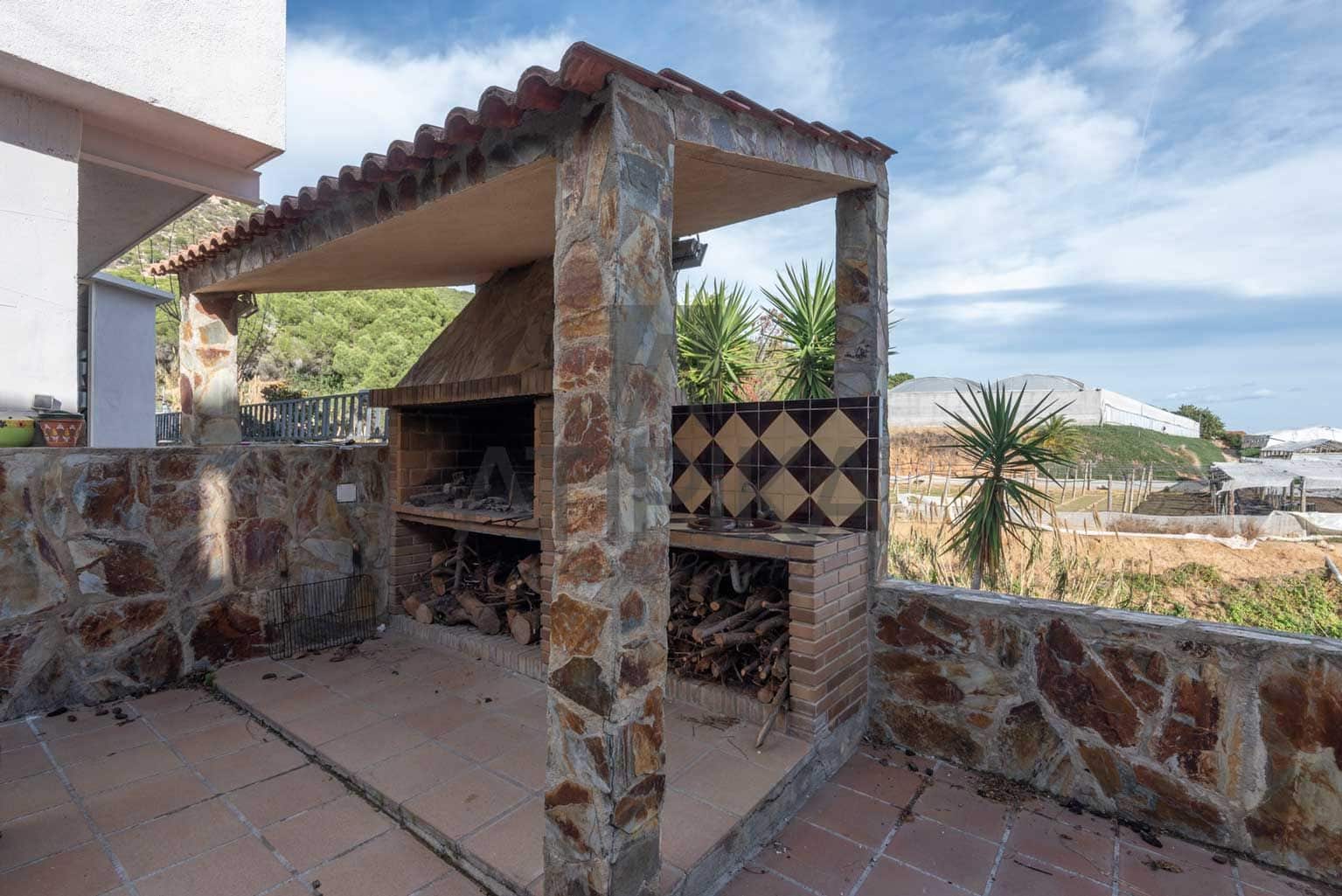 6 soveværelse Villa til salg i Cabrils med swimmingpool - € 695.000 (Ref: 5097949)