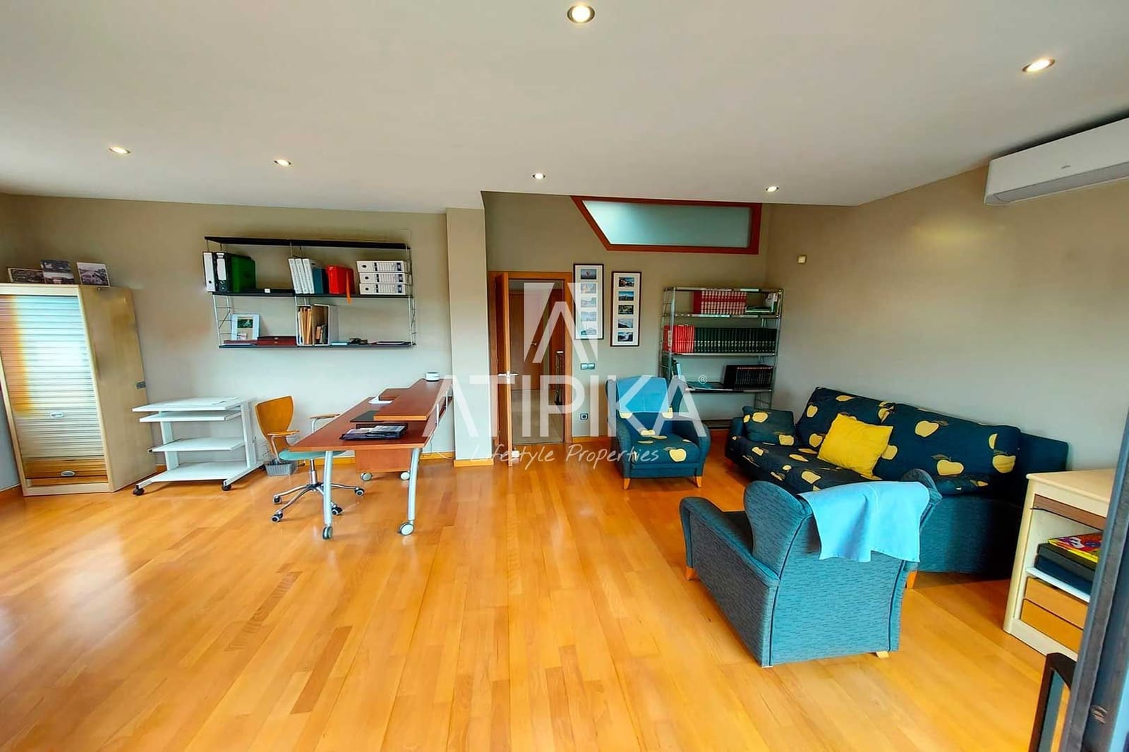 7 slaapkamer Villa te koop in Teia - € 2.450.000 (Ref: 5097987)