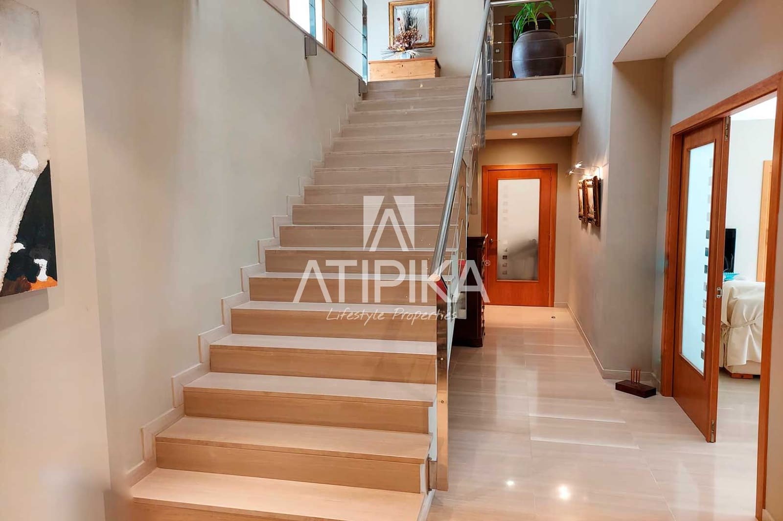 7 slaapkamer Villa te koop in Teia - € 2.450.000 (Ref: 5097987)