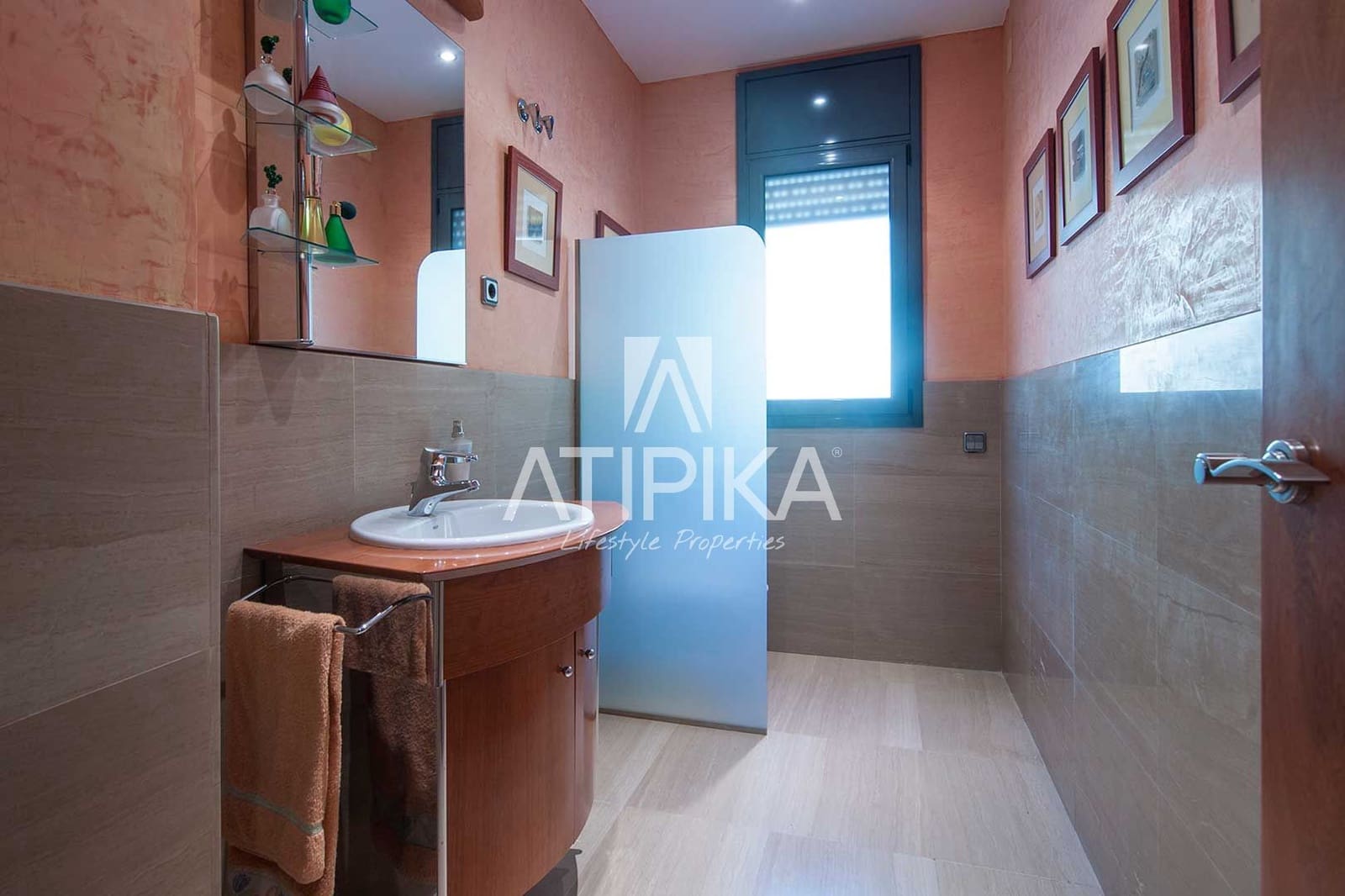 7 slaapkamer Villa te koop in Teia - € 2.450.000 (Ref: 5097987)