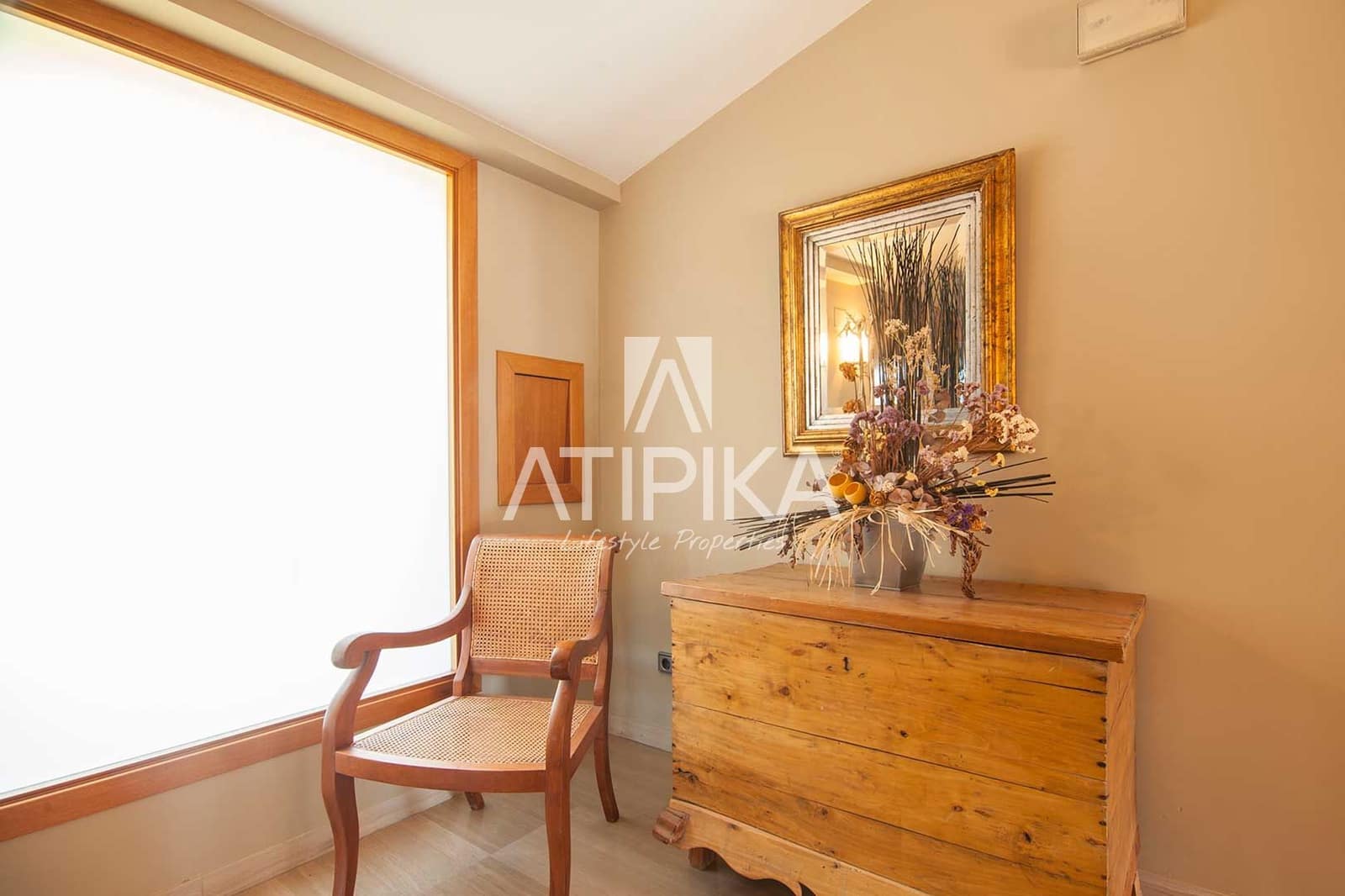 7 slaapkamer Villa te koop in Teia - € 2.450.000 (Ref: 5097987)