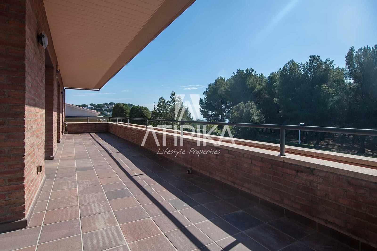 7 slaapkamer Villa te koop in Teia - € 2.450.000 (Ref: 5097987)