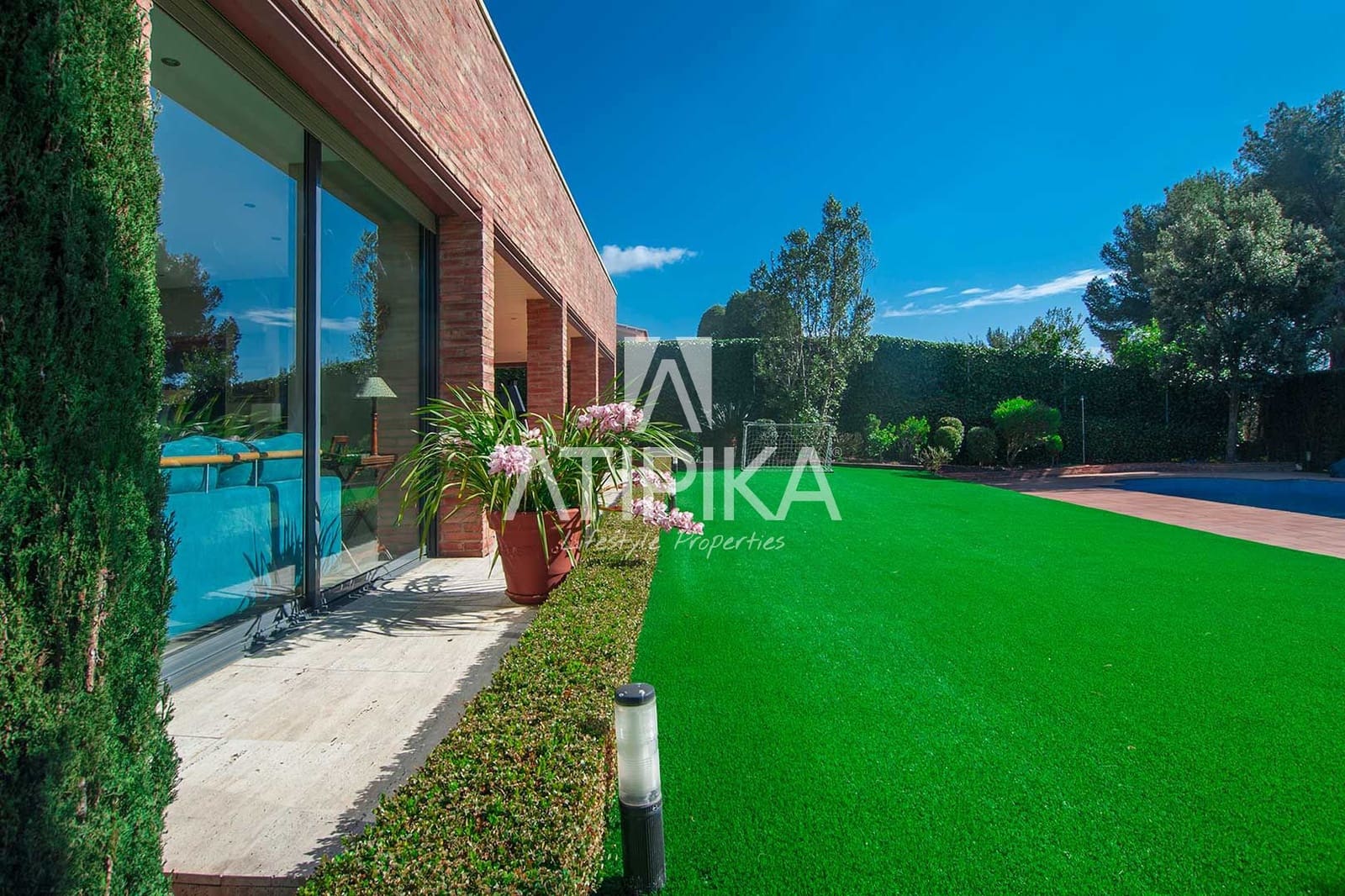 7 slaapkamer Villa te koop in Teia - € 2.450.000 (Ref: 5097987)