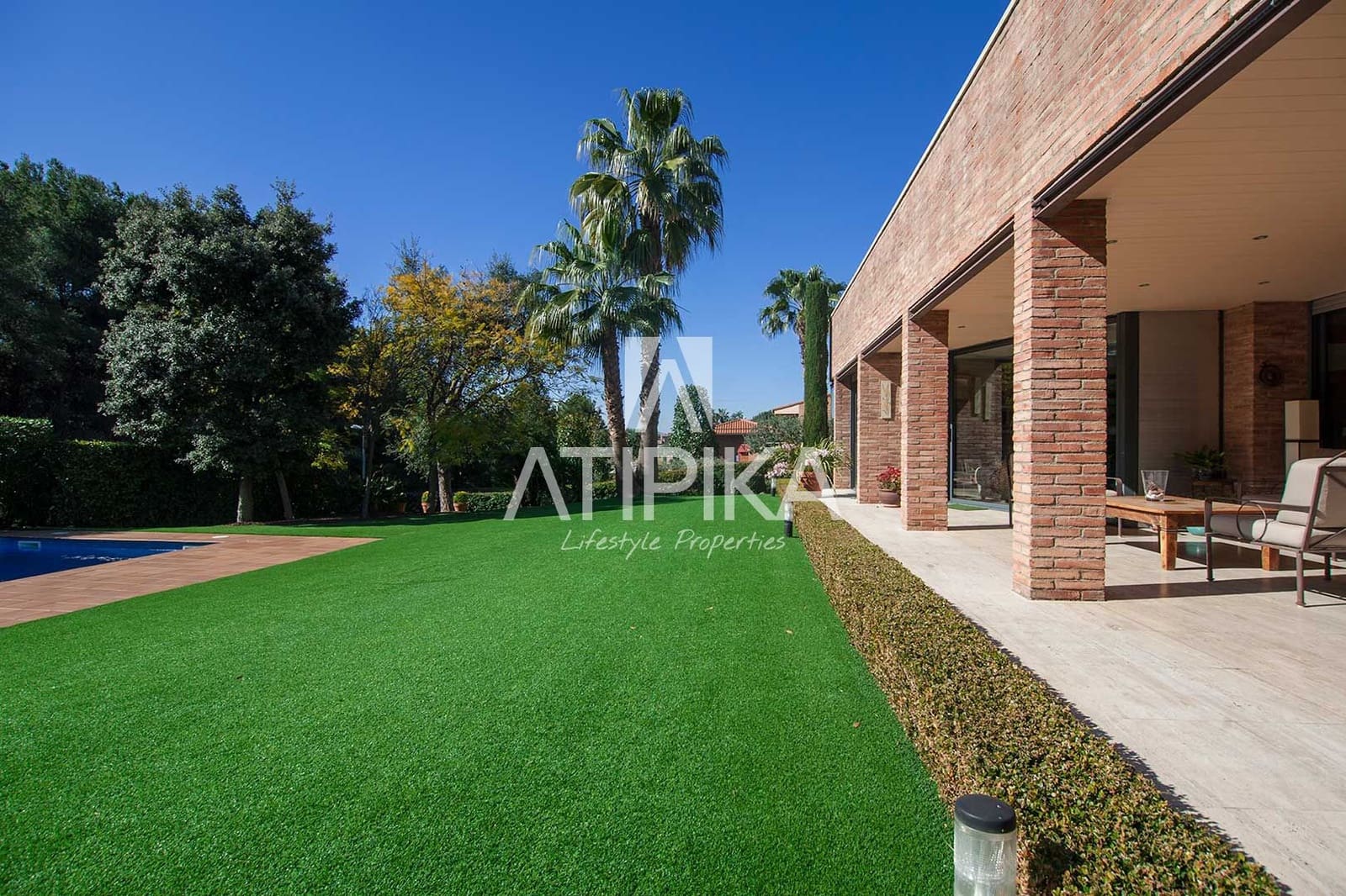 7 slaapkamer Villa te koop in Teia - € 2.450.000 (Ref: 5097987)