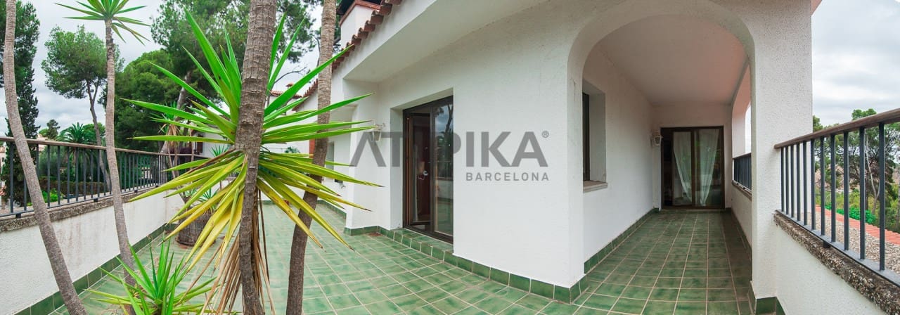 7 soveværelse Villa til salg i Castelldefels med swimmingpool - € 2.199.000 (Ref: 5097989)