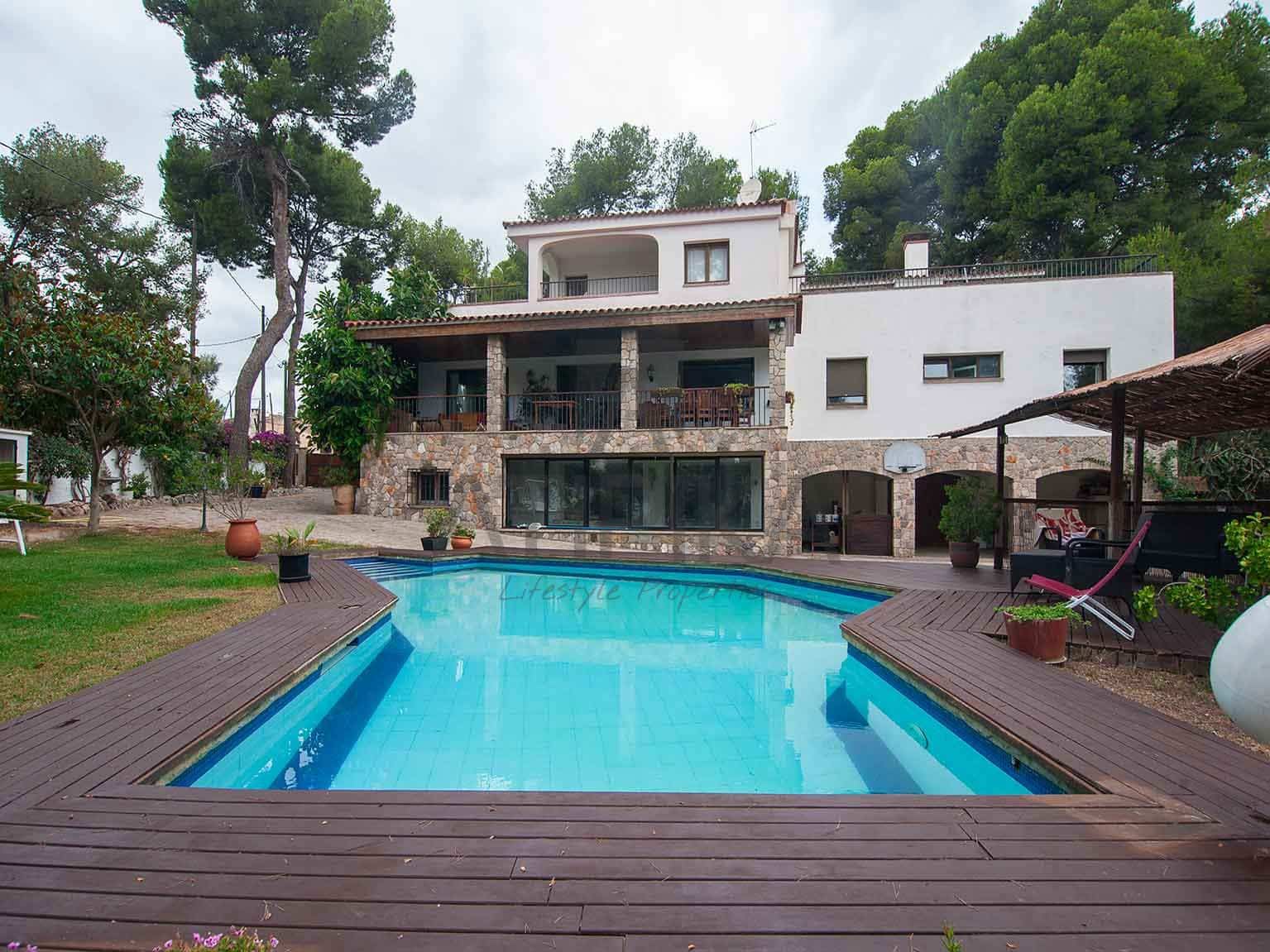 7 soveværelse Villa til salg i Castelldefels med swimmingpool - € 2.199.000 (Ref: 5097989)