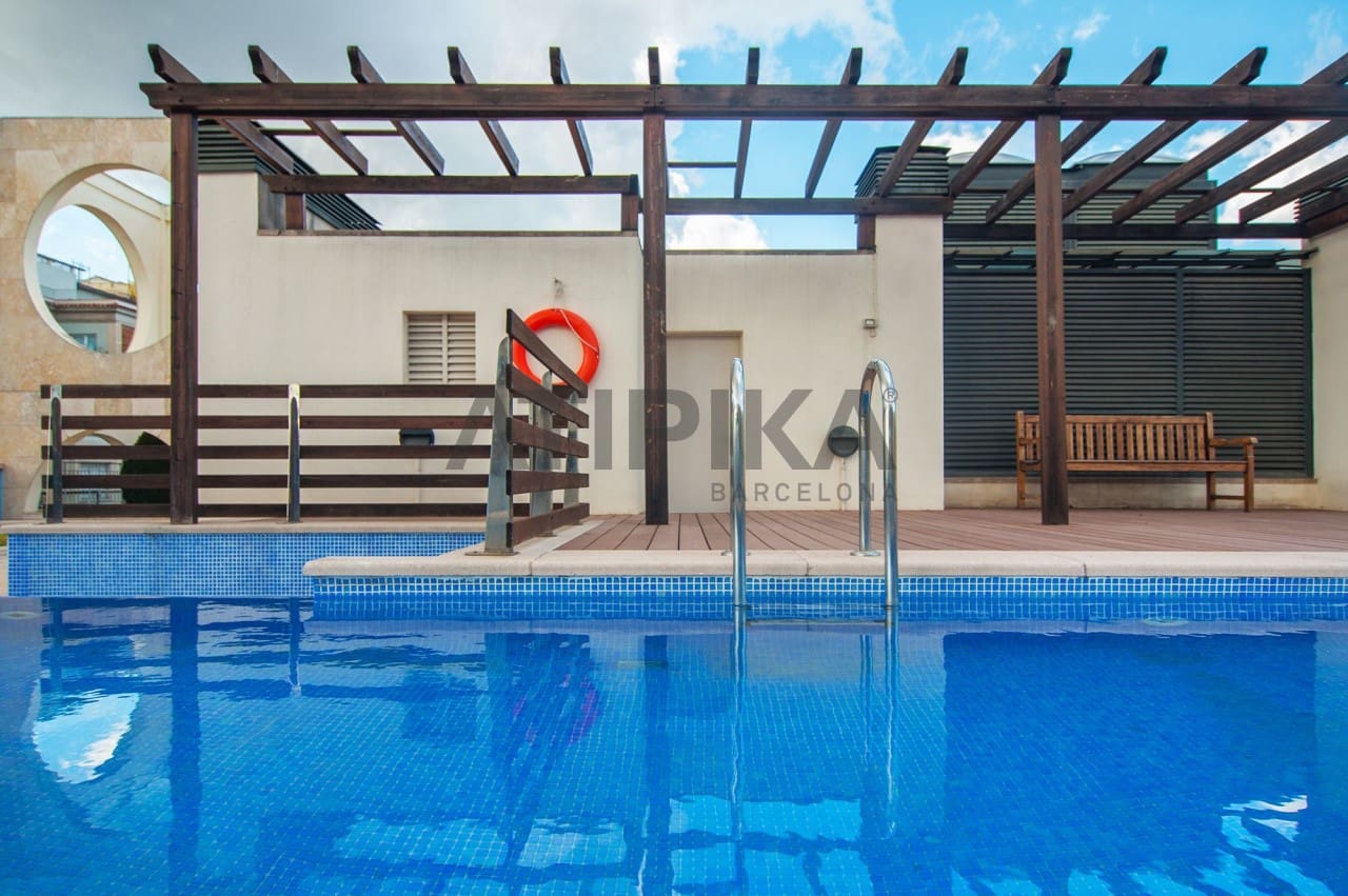 2 bedroom Apartment for sale in Barcelona city with pool - € 1,100,000 (Ref: 5098002)