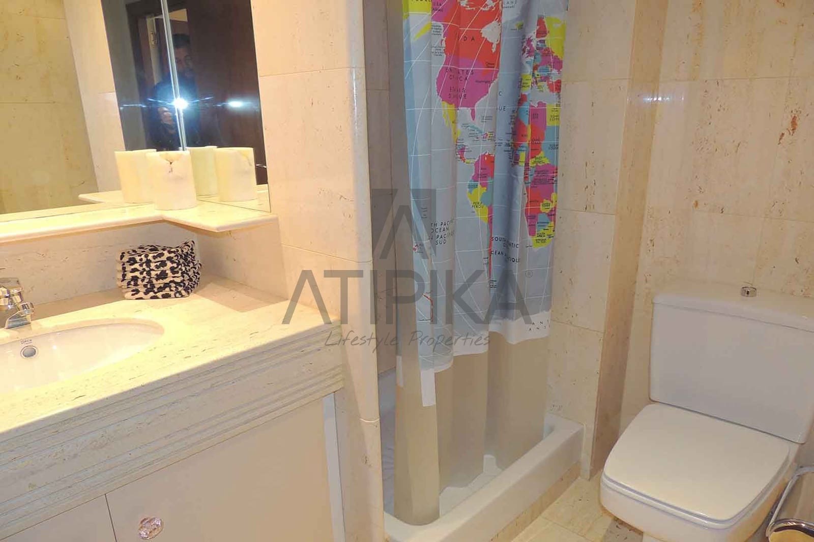 2 bedroom Apartment for sale in Barcelona city with pool - € 1,100,000 (Ref: 5098002)