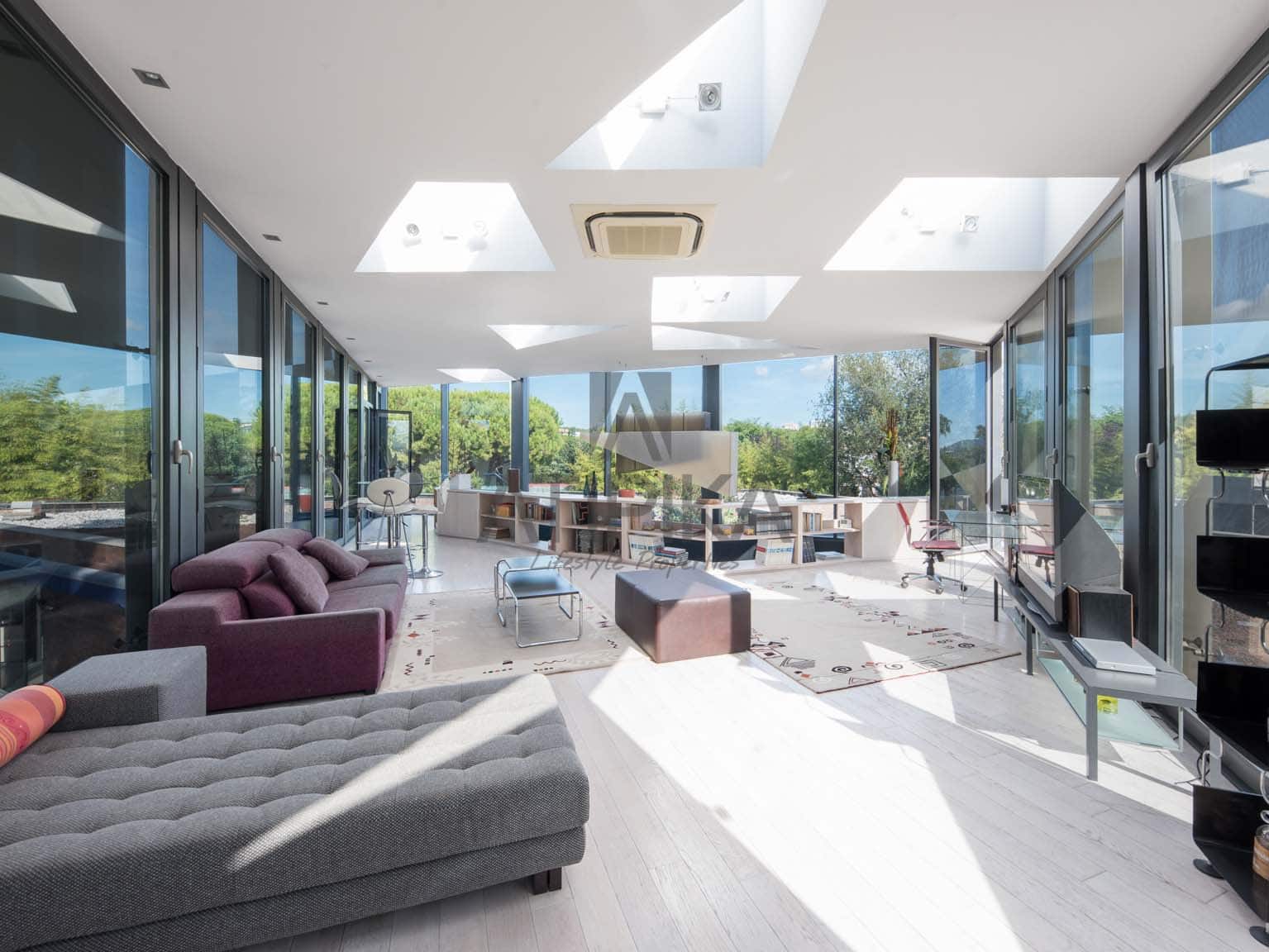 10 soverom Villa til salgs i Sitges med svømmebasseng - € 4 870 000 (Ref: 5098004)